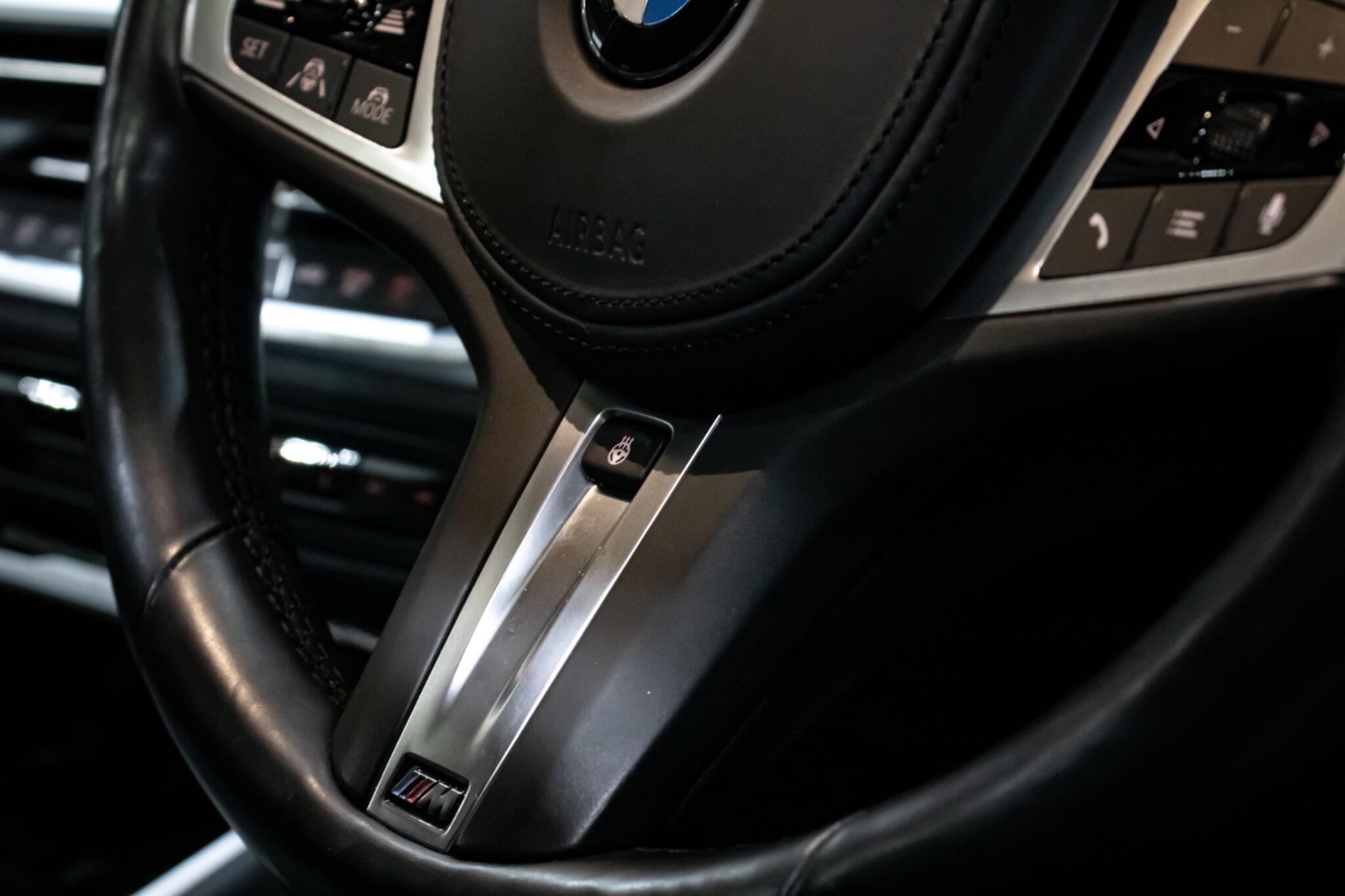BMW 3 Series view 19