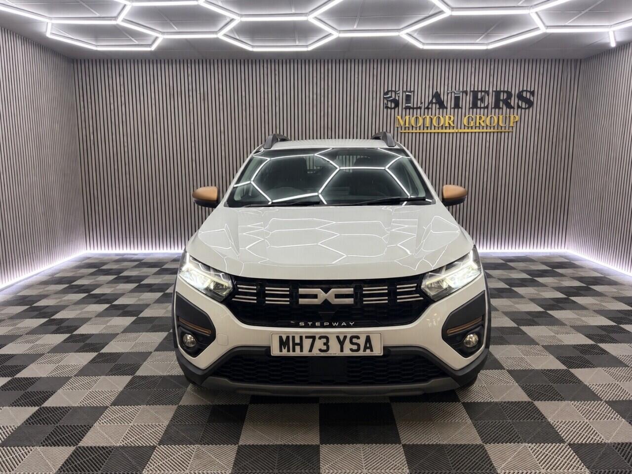 Dacia Sandero view 2