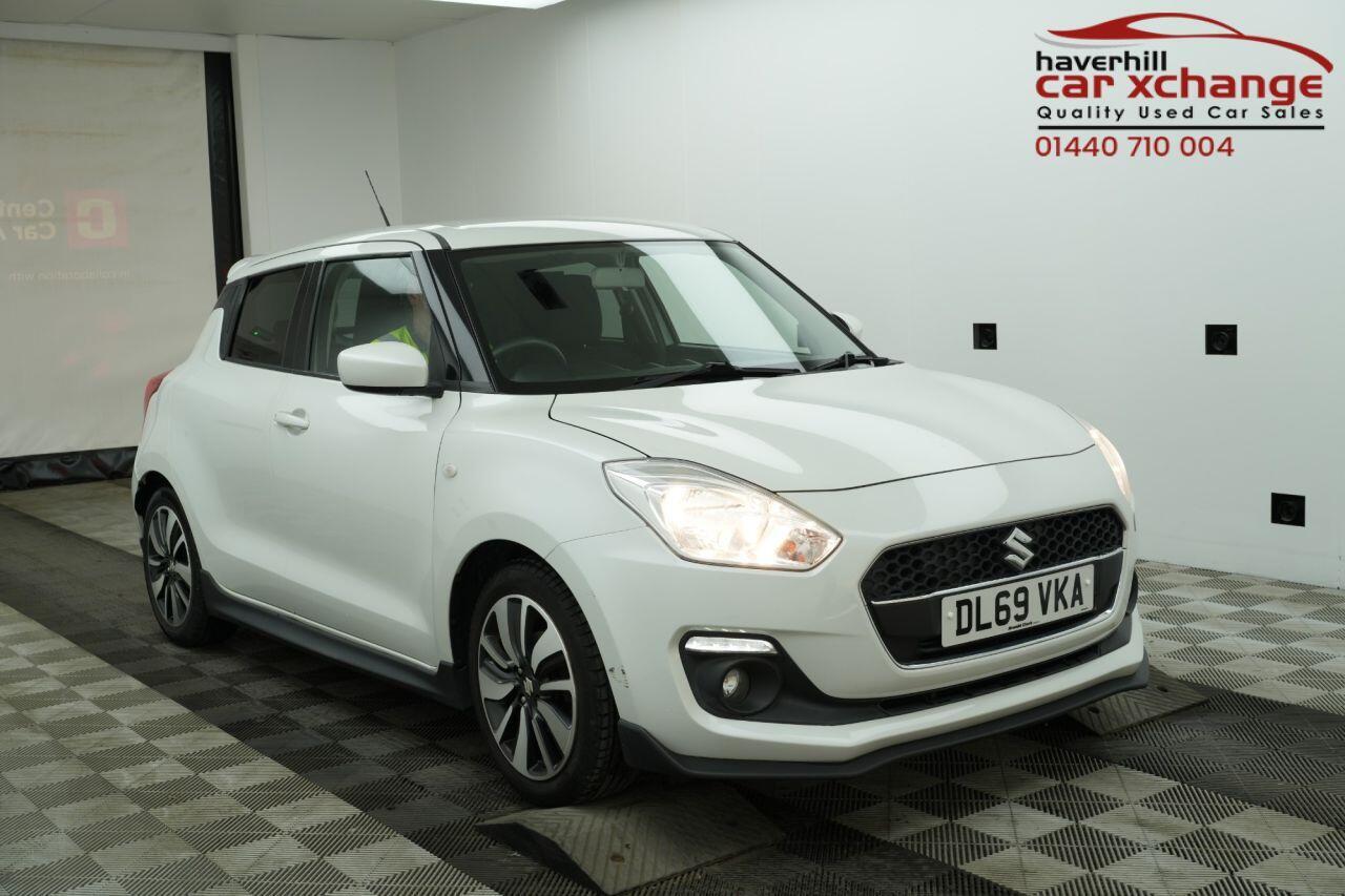 2020 Suzuki Swift in White for sale