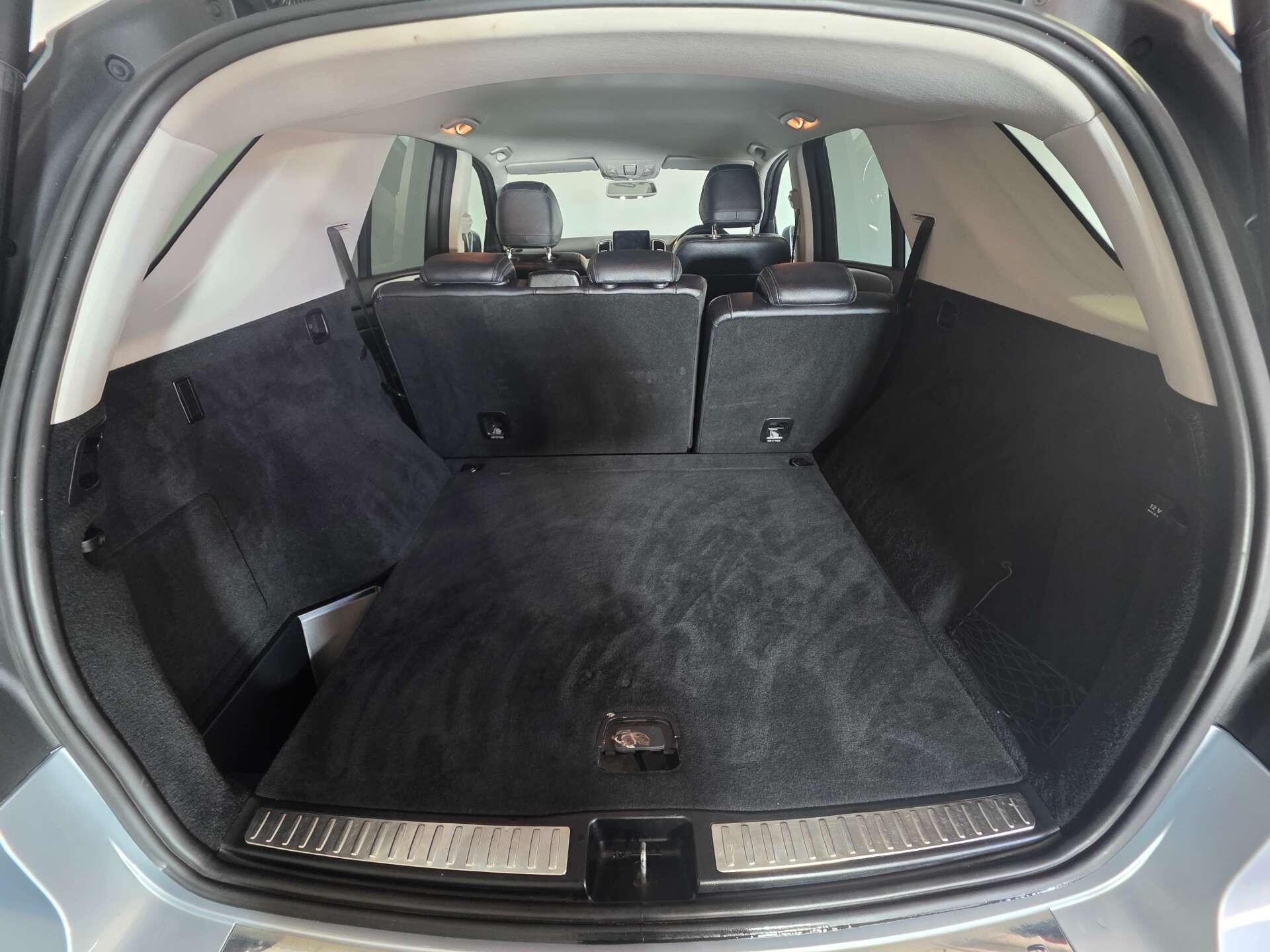 Mercedes-Benz Gle view 41