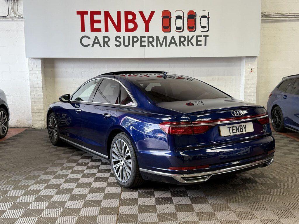 Audi A8 view 7