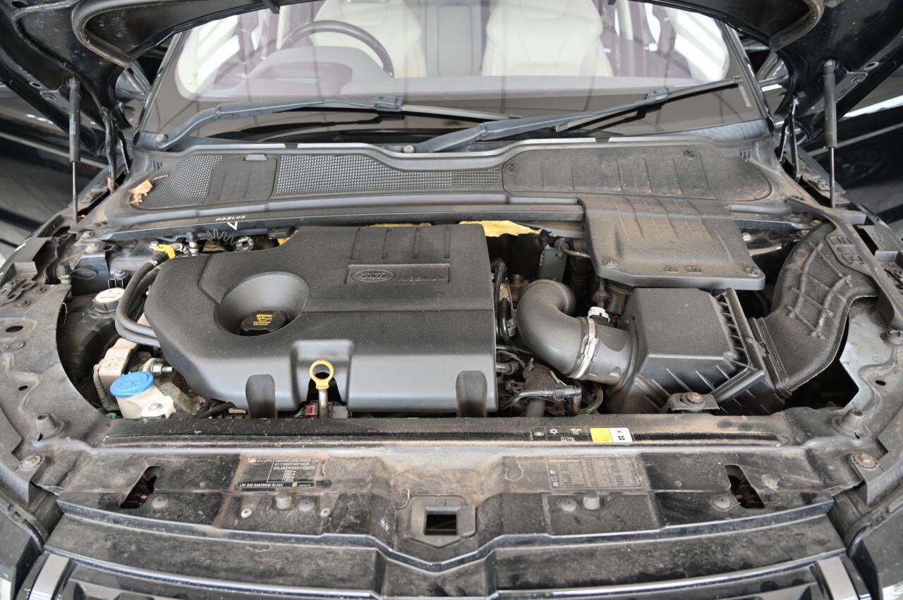 Land Rover Range Rover Evoque view 38
