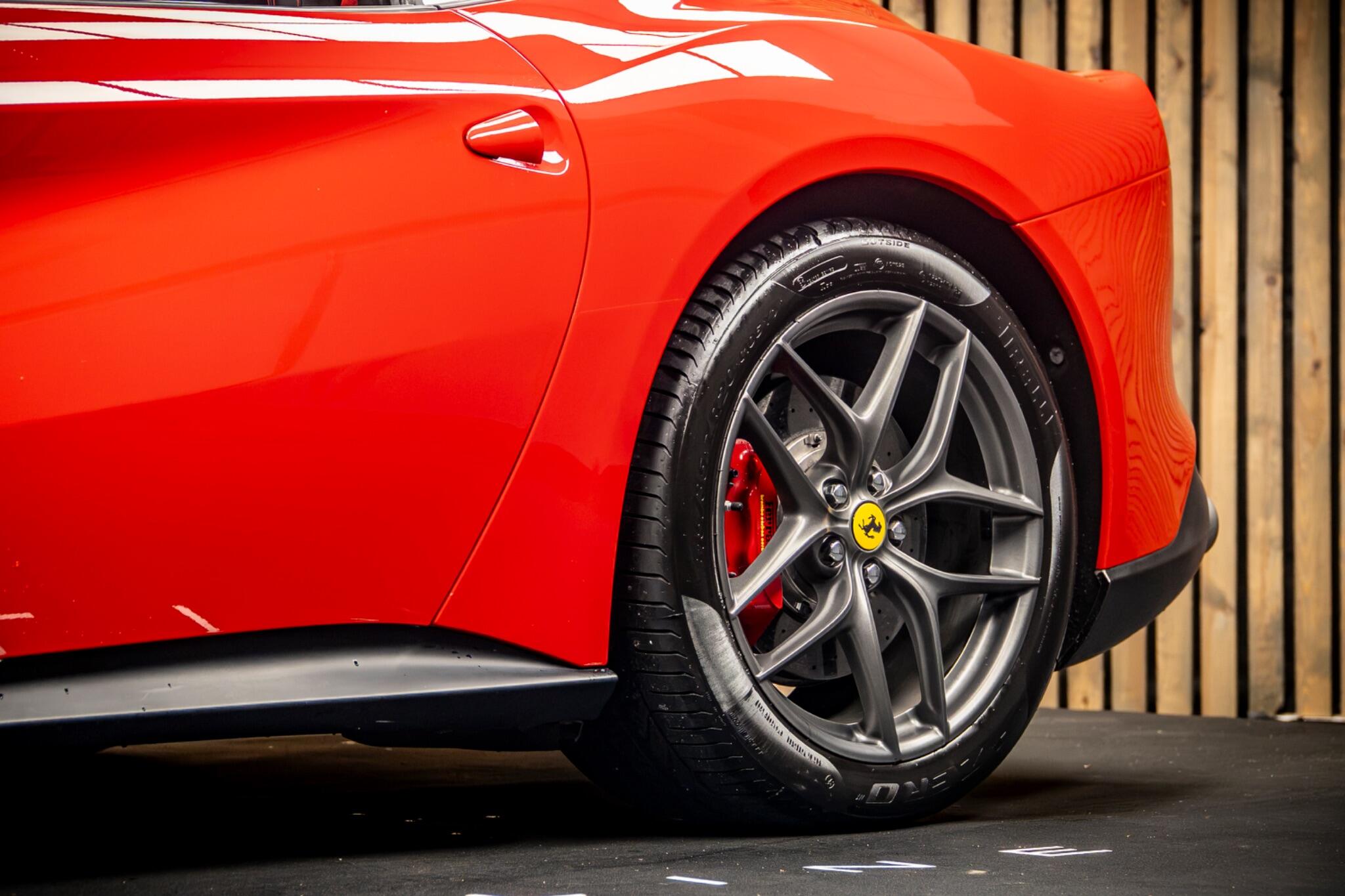 Ferrari F12 view 16