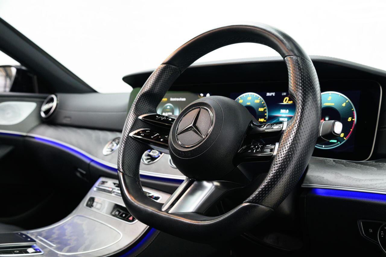 Mercedes-Benz CLS view 19