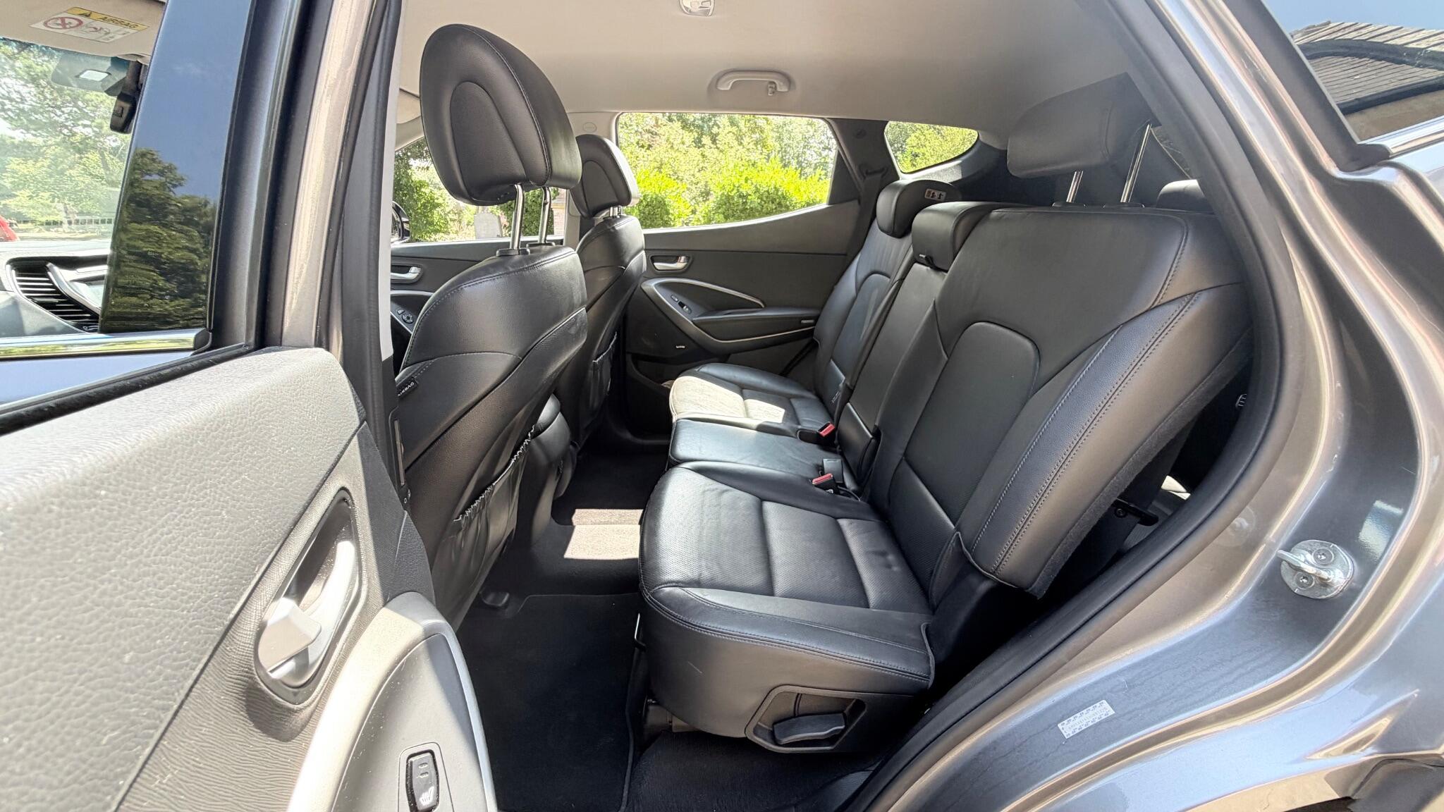 Hyundai Santa Fe view 34