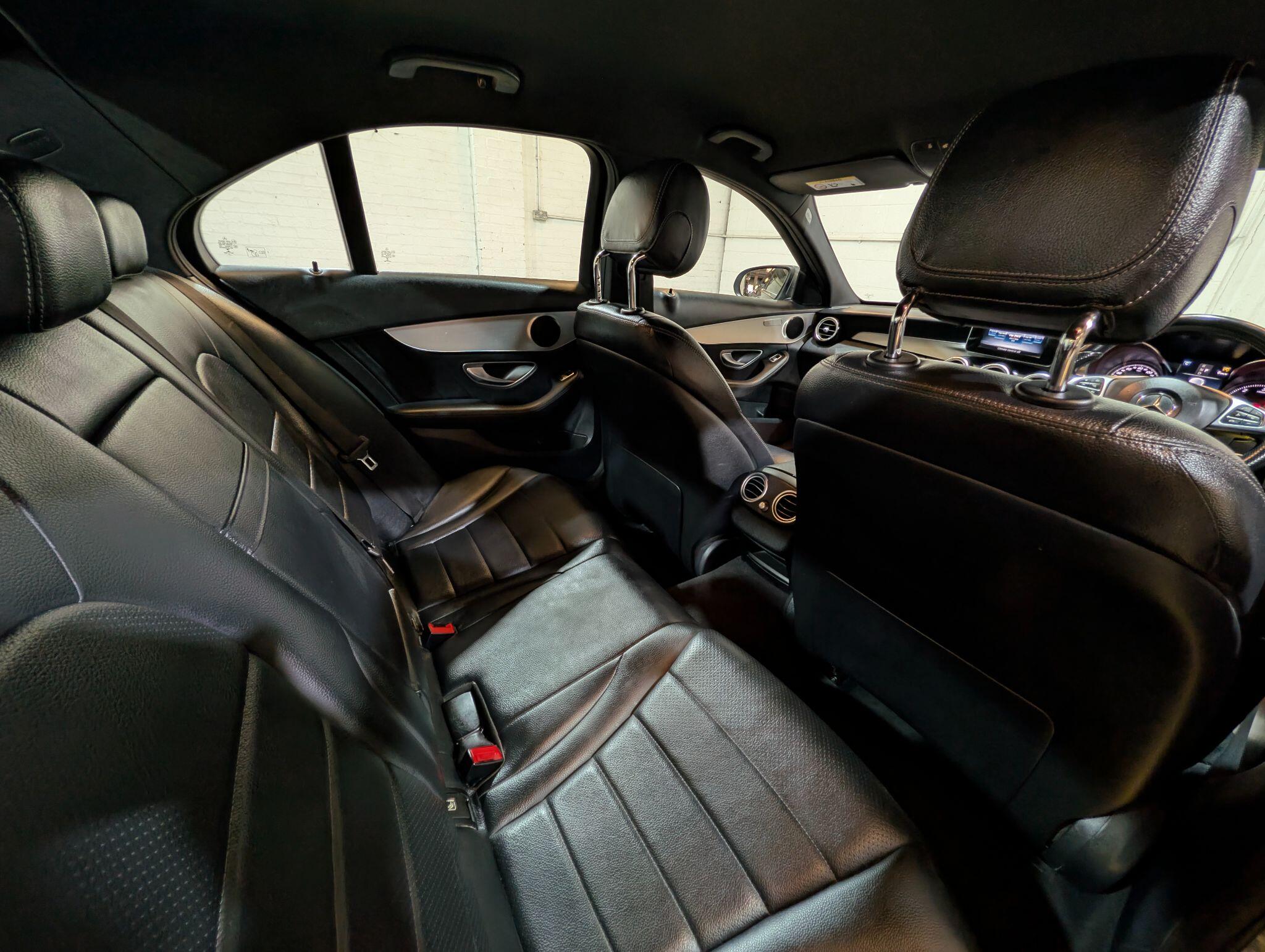 Mercedes-Benz C Class view 48