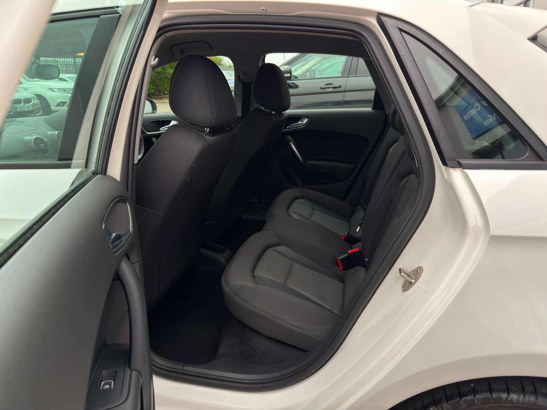 Audi A1 view 34