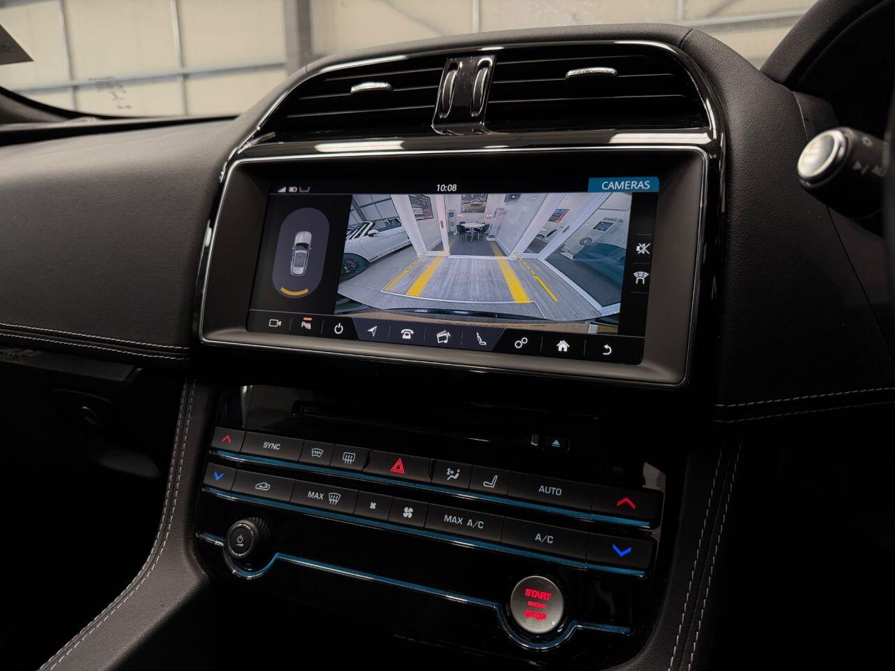 Jaguar F-Pace view 15