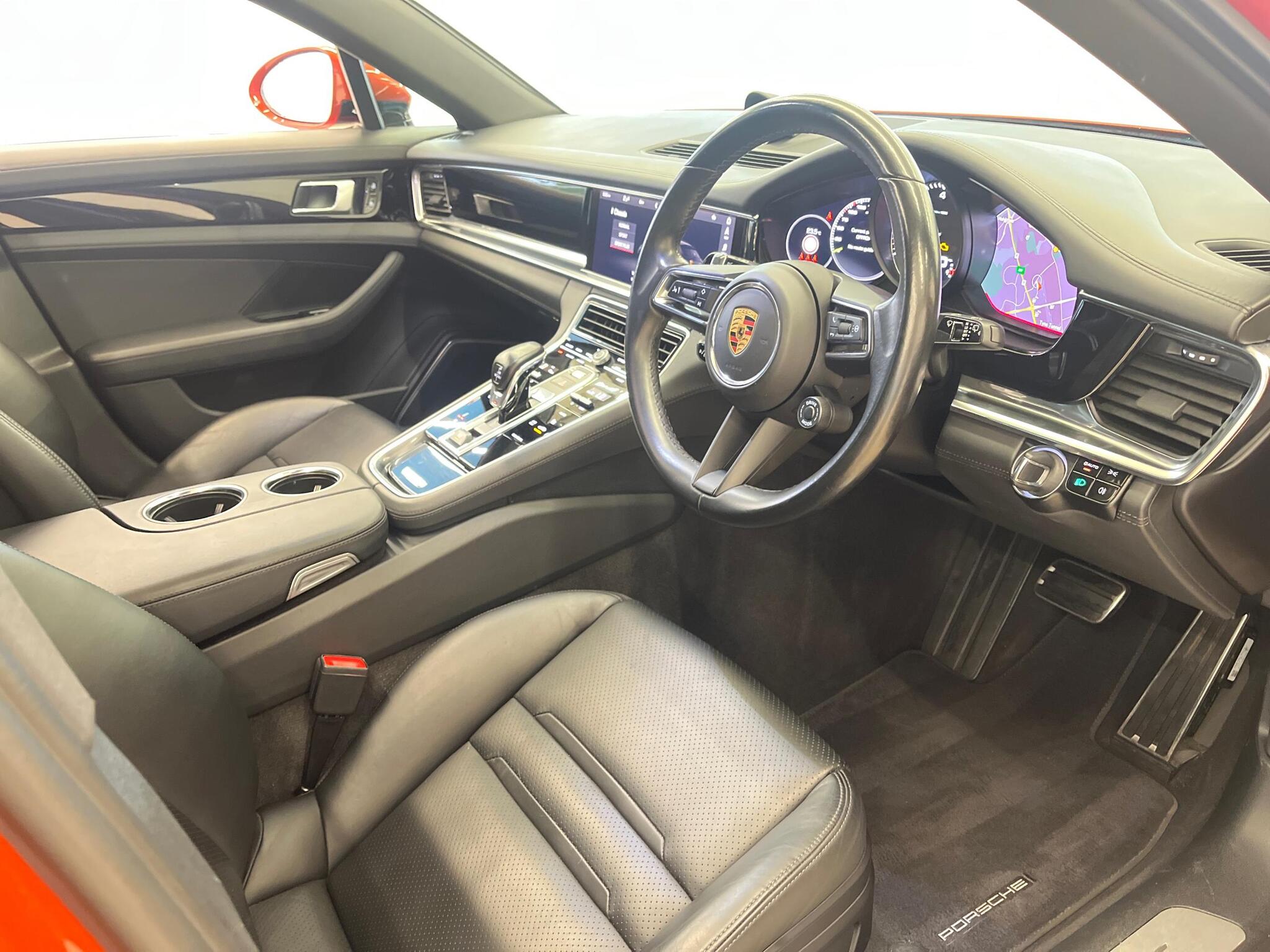 Porsche Panamera view 10