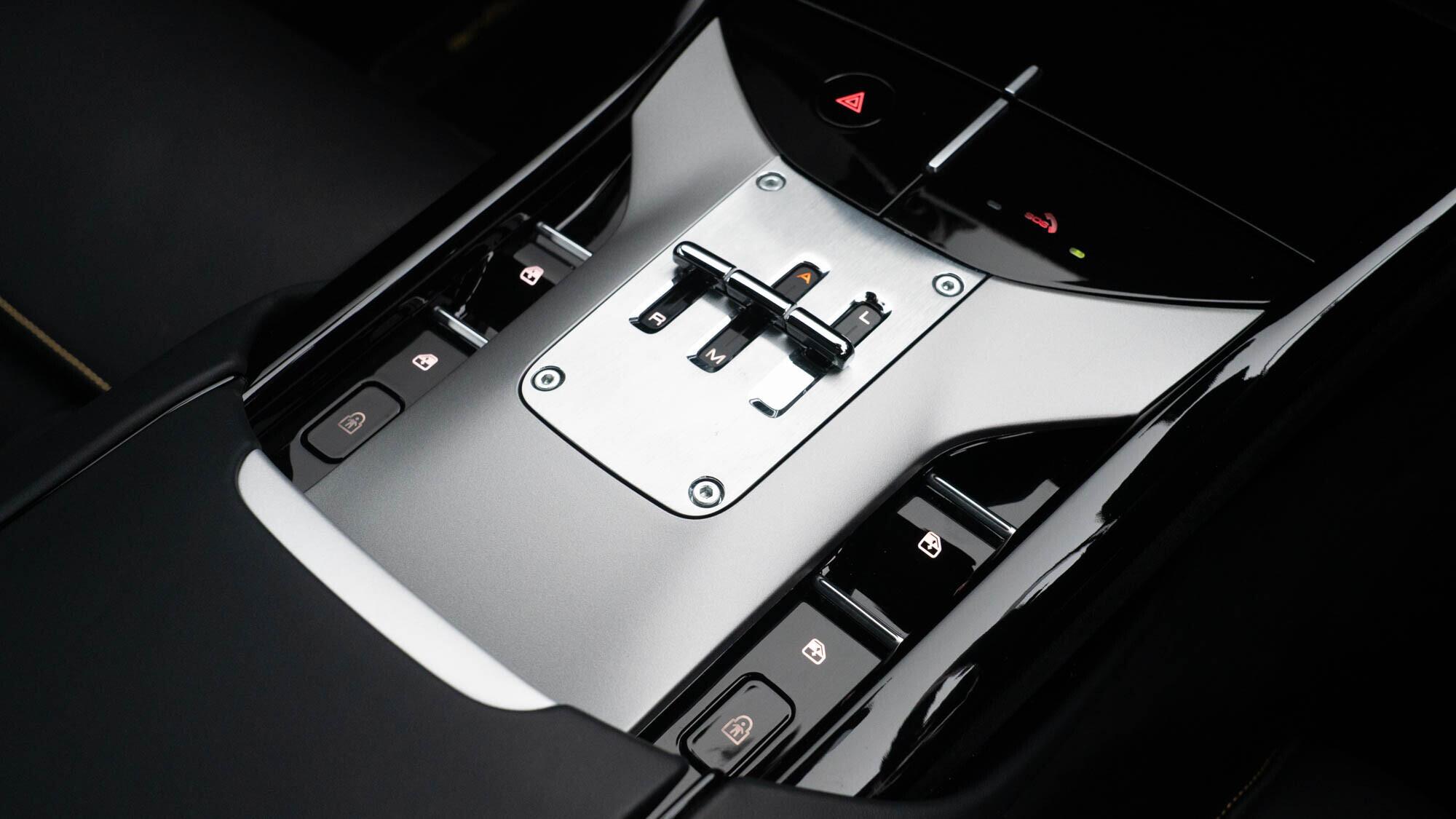 Ferrari Purosangue view 22