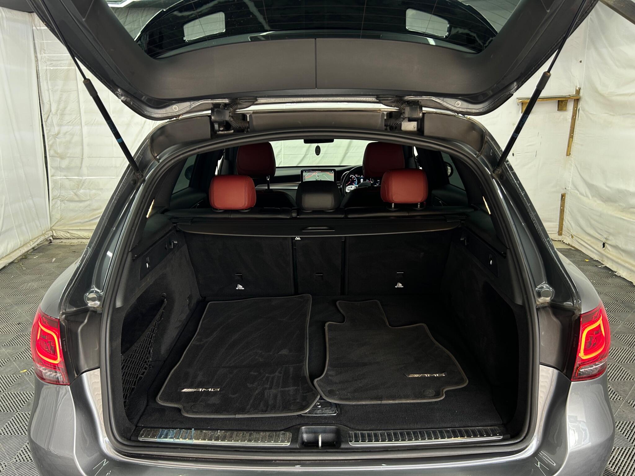 Mercedes-Benz GLC view 44