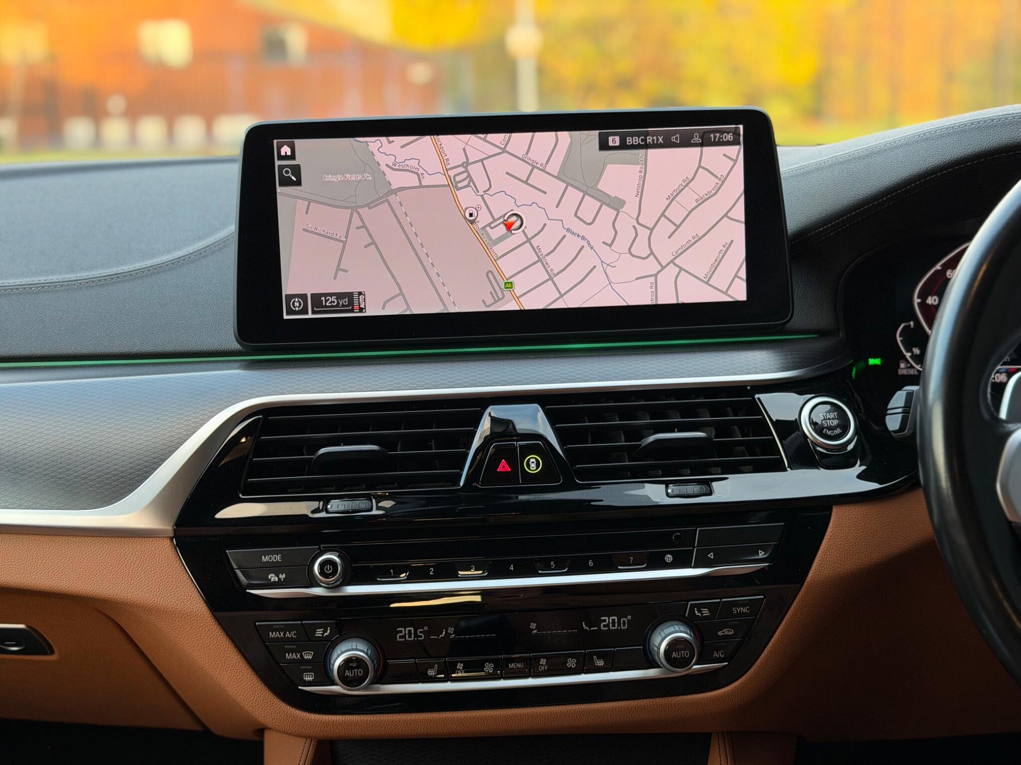 BMW 5 Series view 41