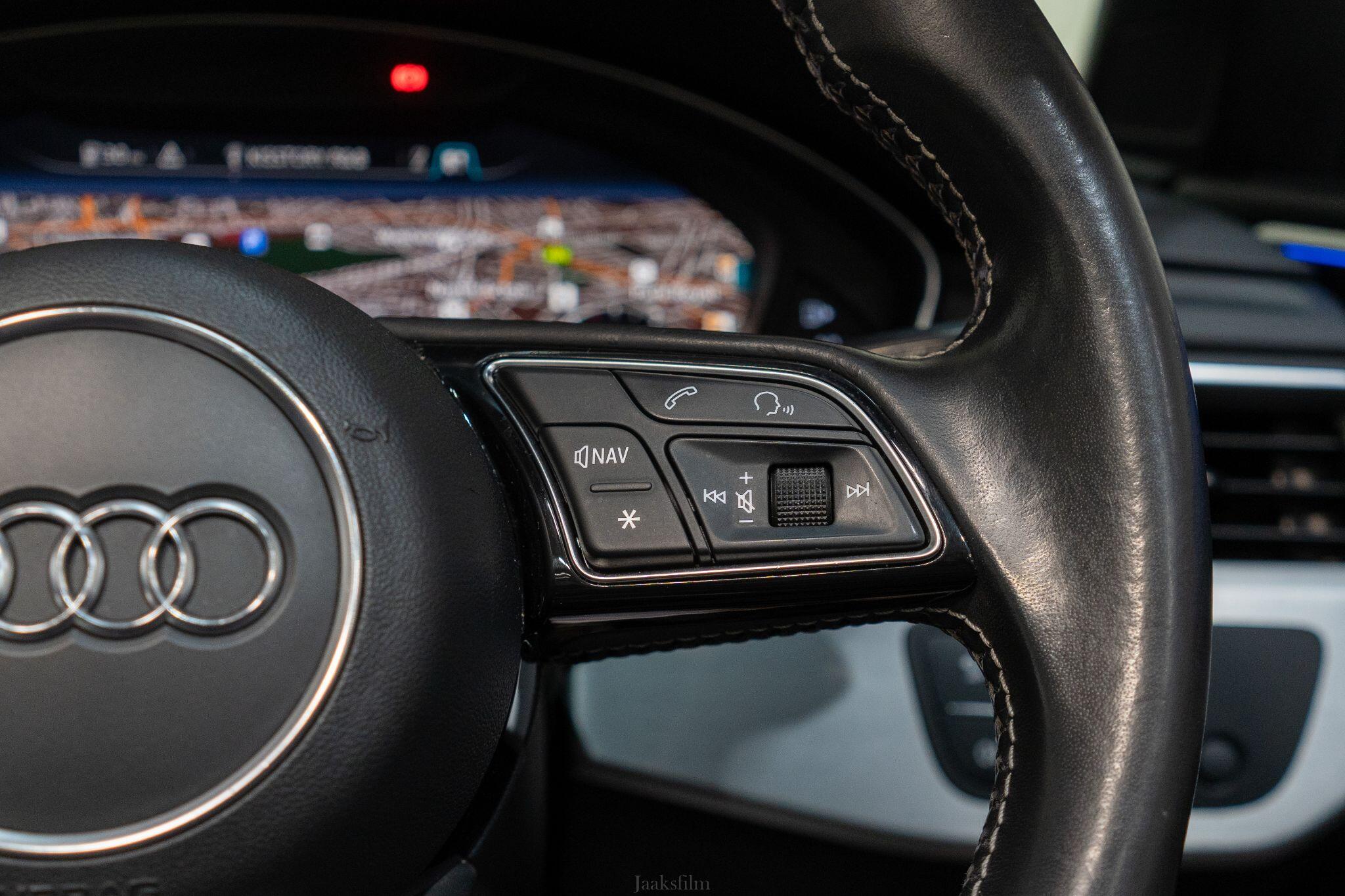 Audi S5 view 24