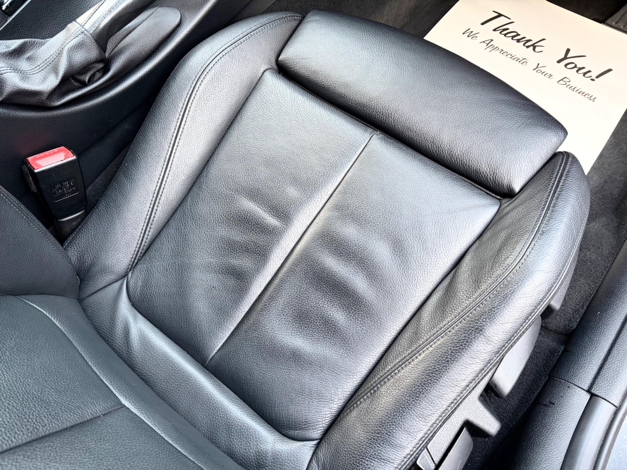 BMW 3 Series view 27
