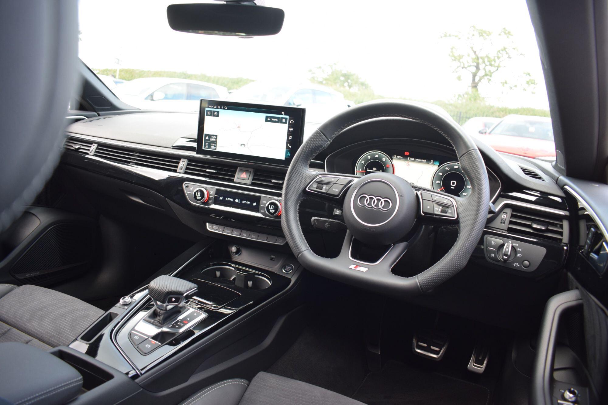 Audi A5 view 18