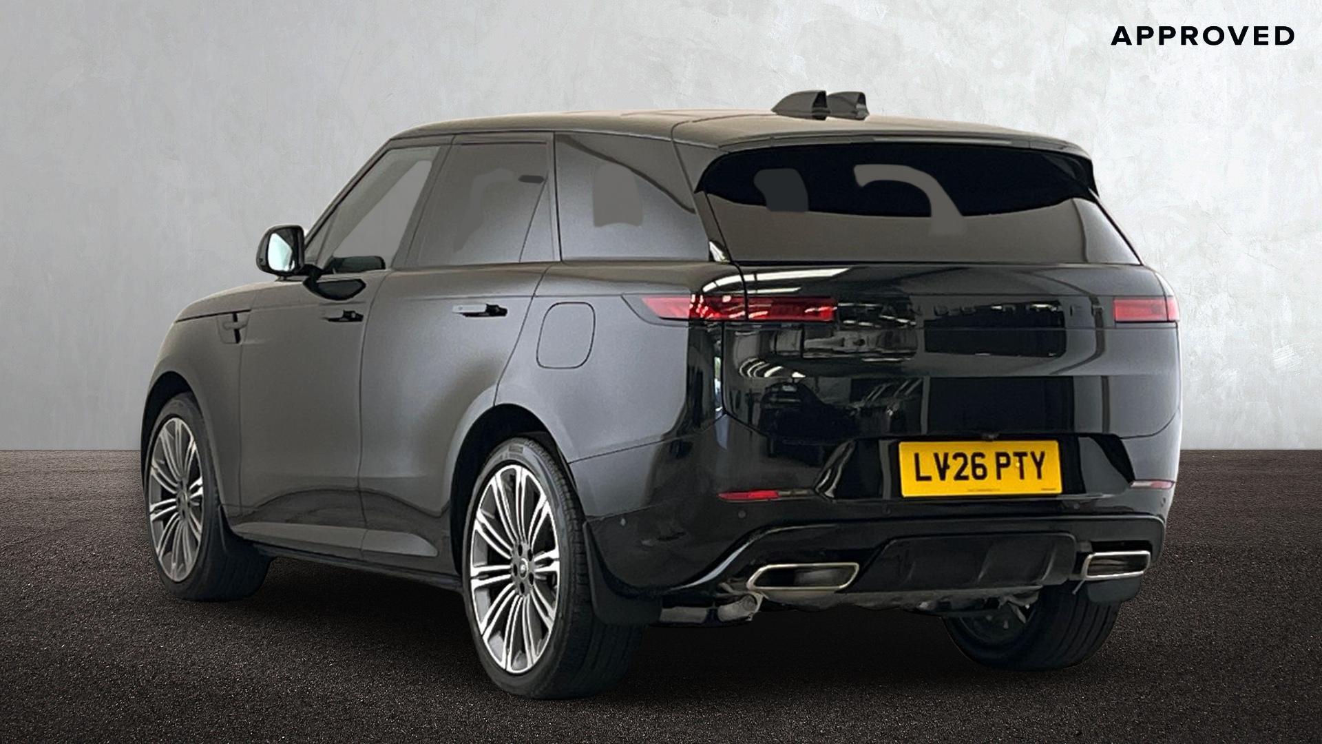 Land Rover Range Rover Sport view 2