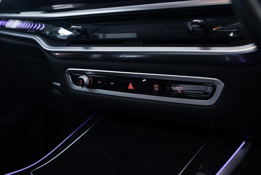 BMW X5 view 18