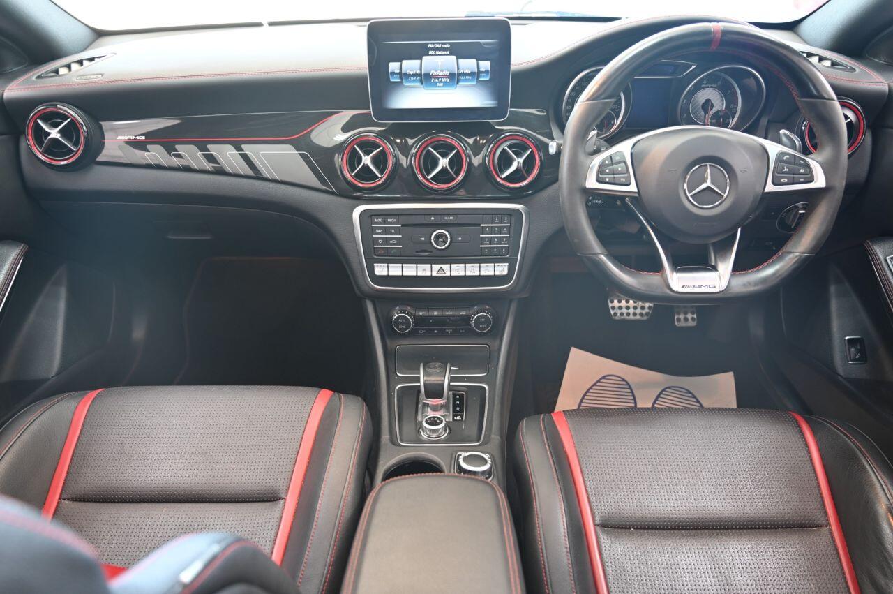 Mercedes-Benz Cla view 18