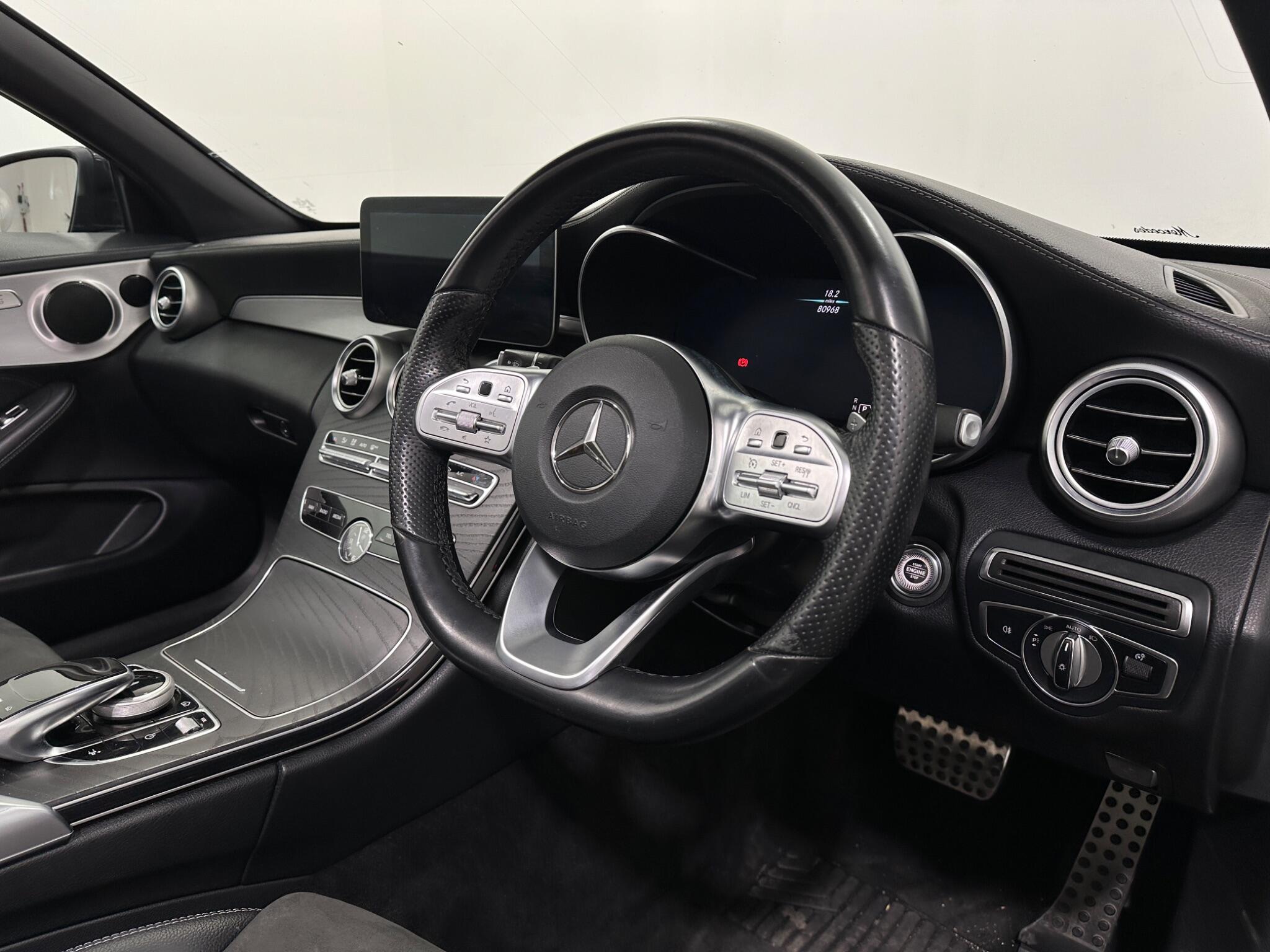 Mercedes-Benz C Class view 11