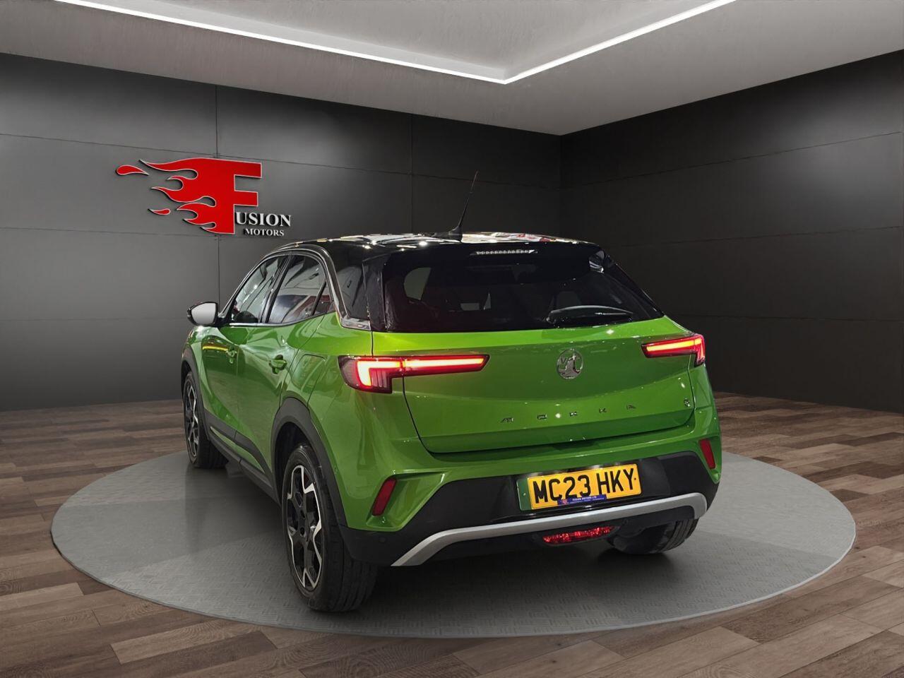 Vauxhall Mokka Electric view 3