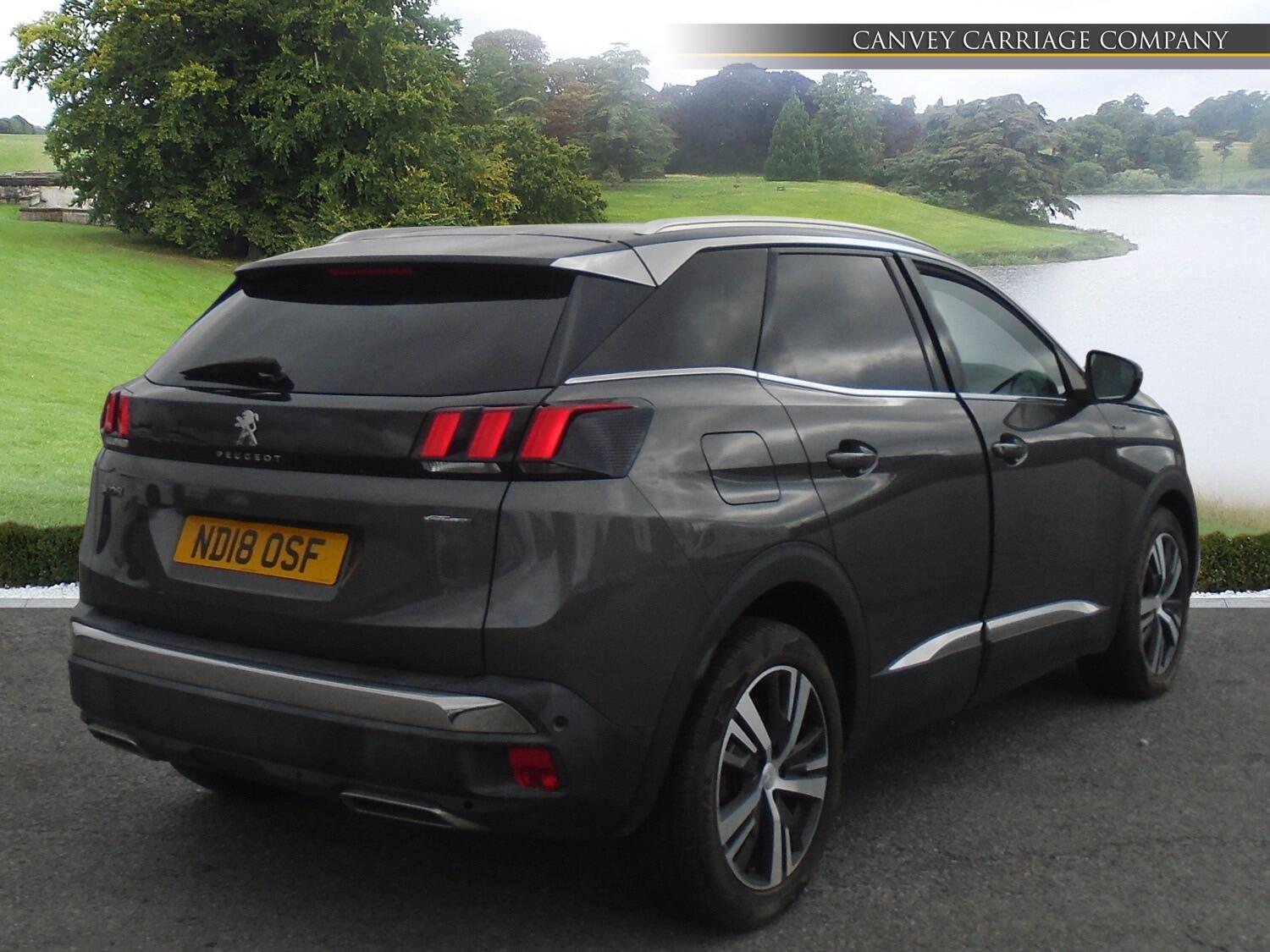 Peugeot 3008 view 2
