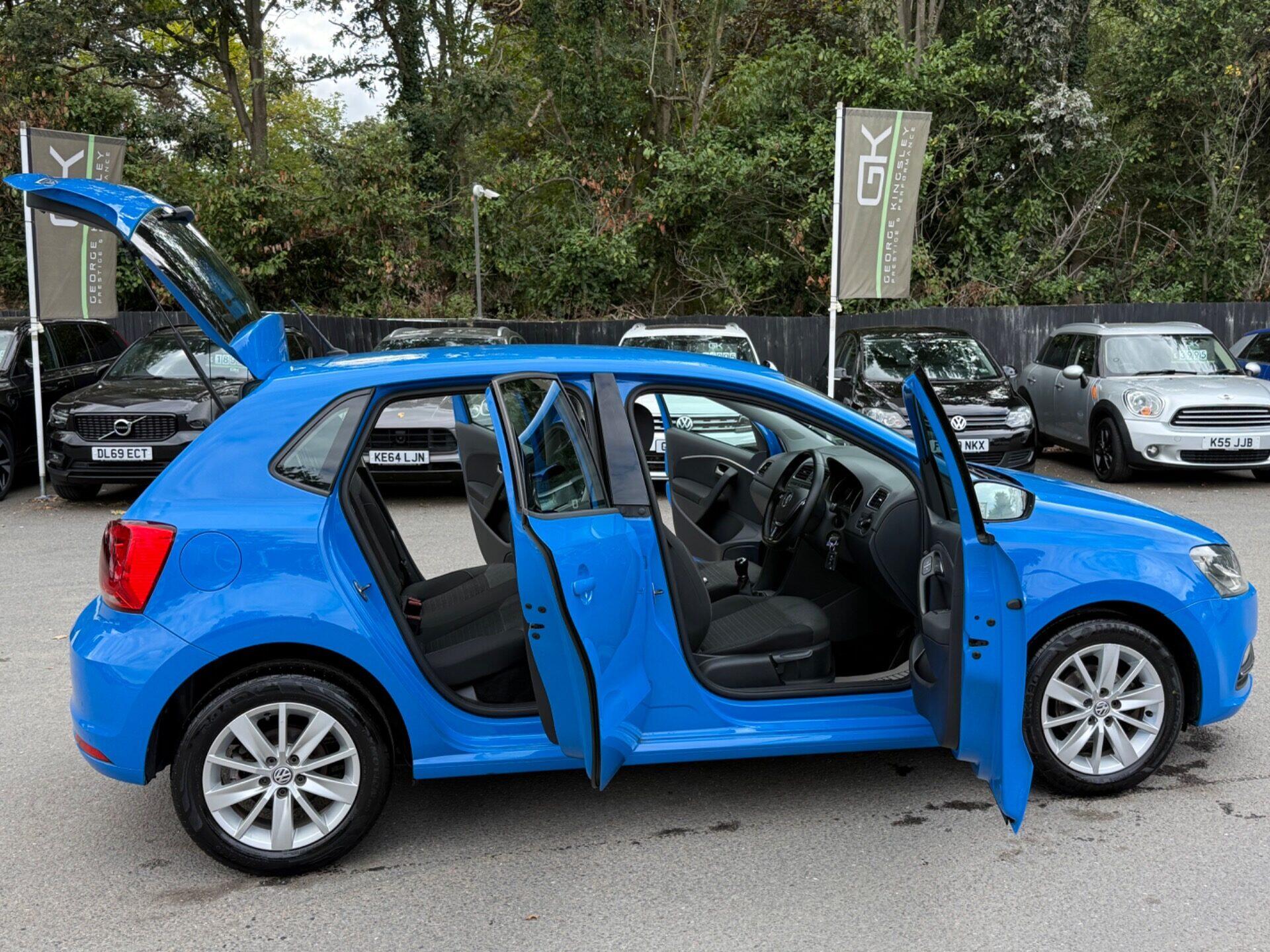 Volkswagen Polo view 21