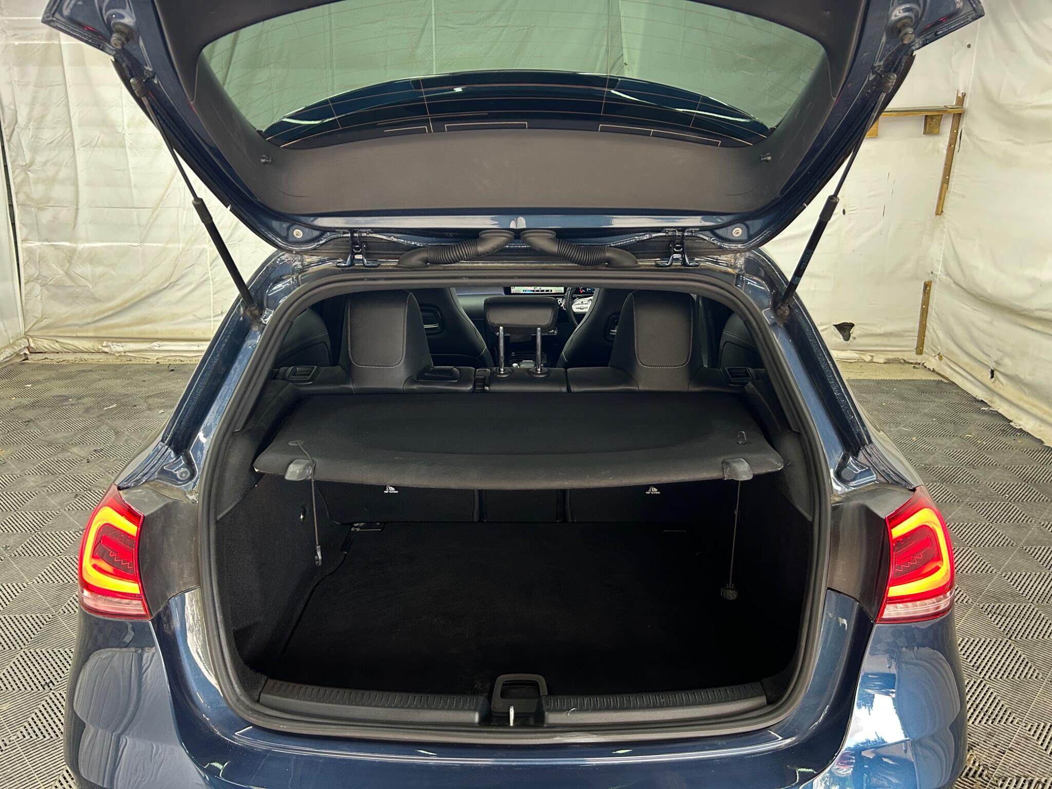 Mercedes-Benz A Class view 40