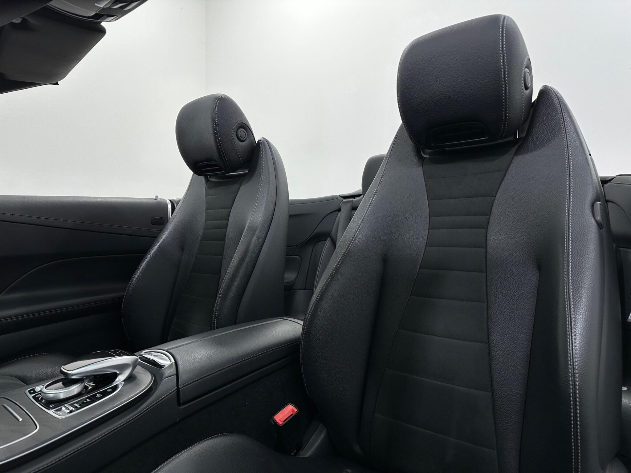 Mercedes-Benz E-Class view 37