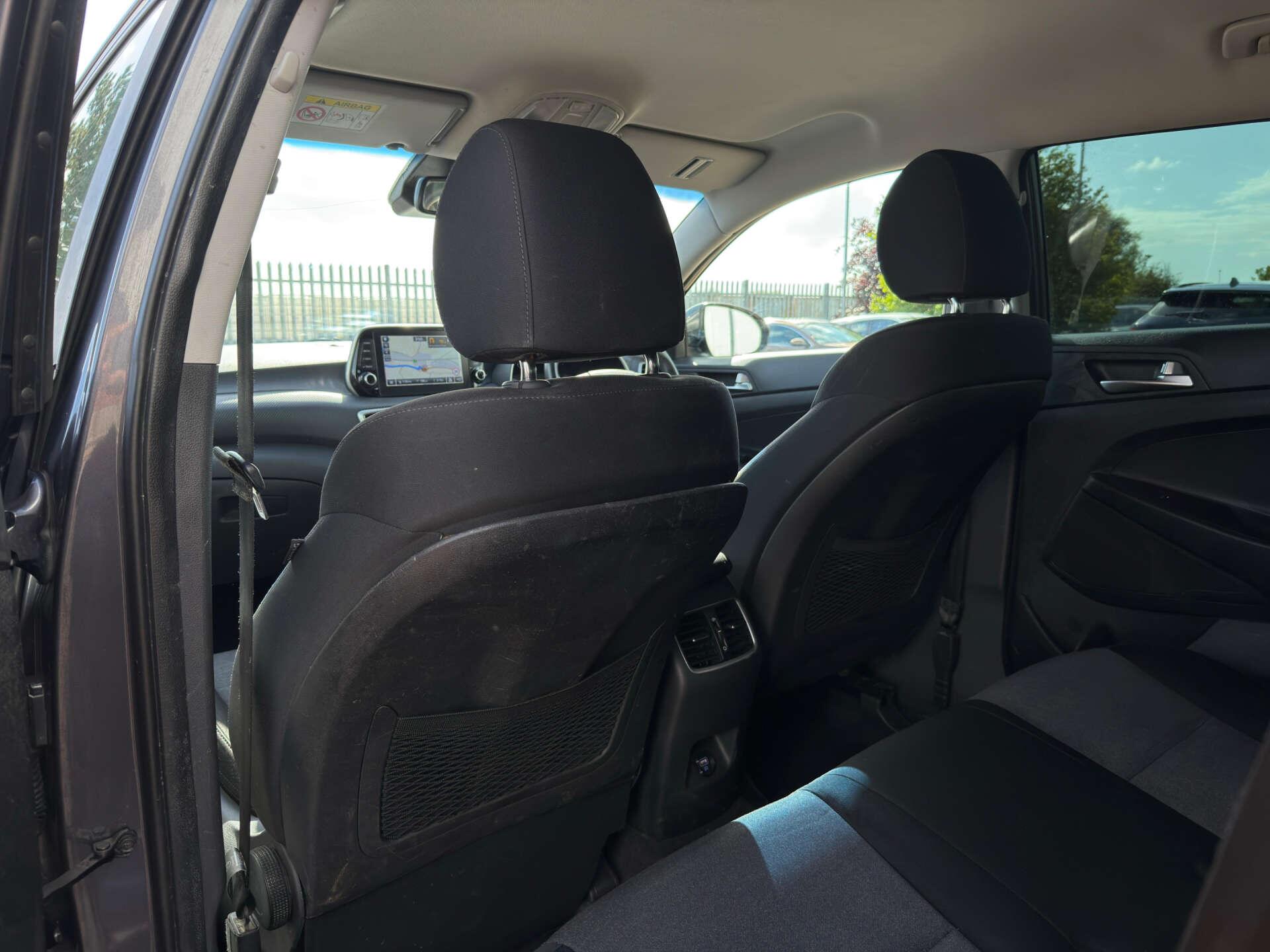 Hyundai Tucson view 36