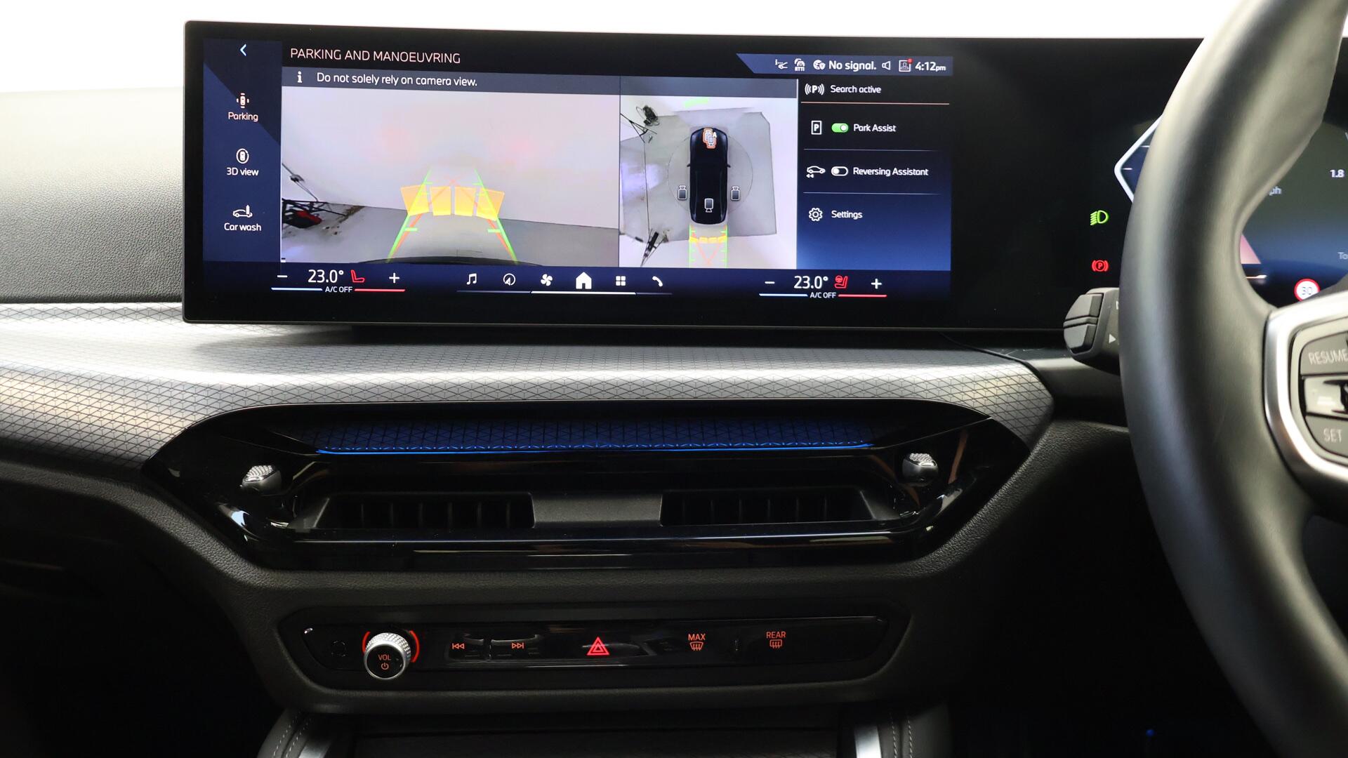 BMW i4 view 29