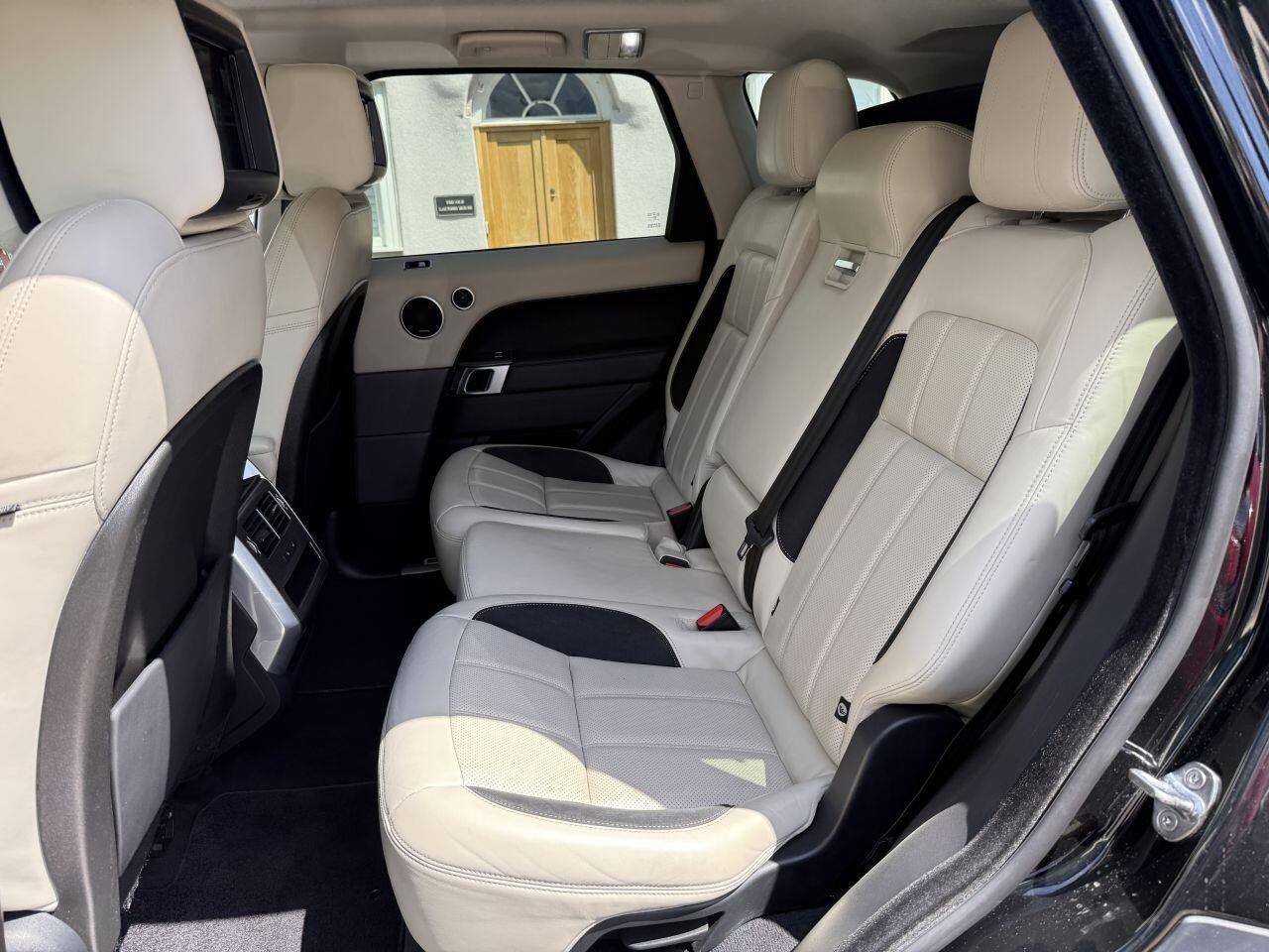 Land Rover Range Rover Sport view 45