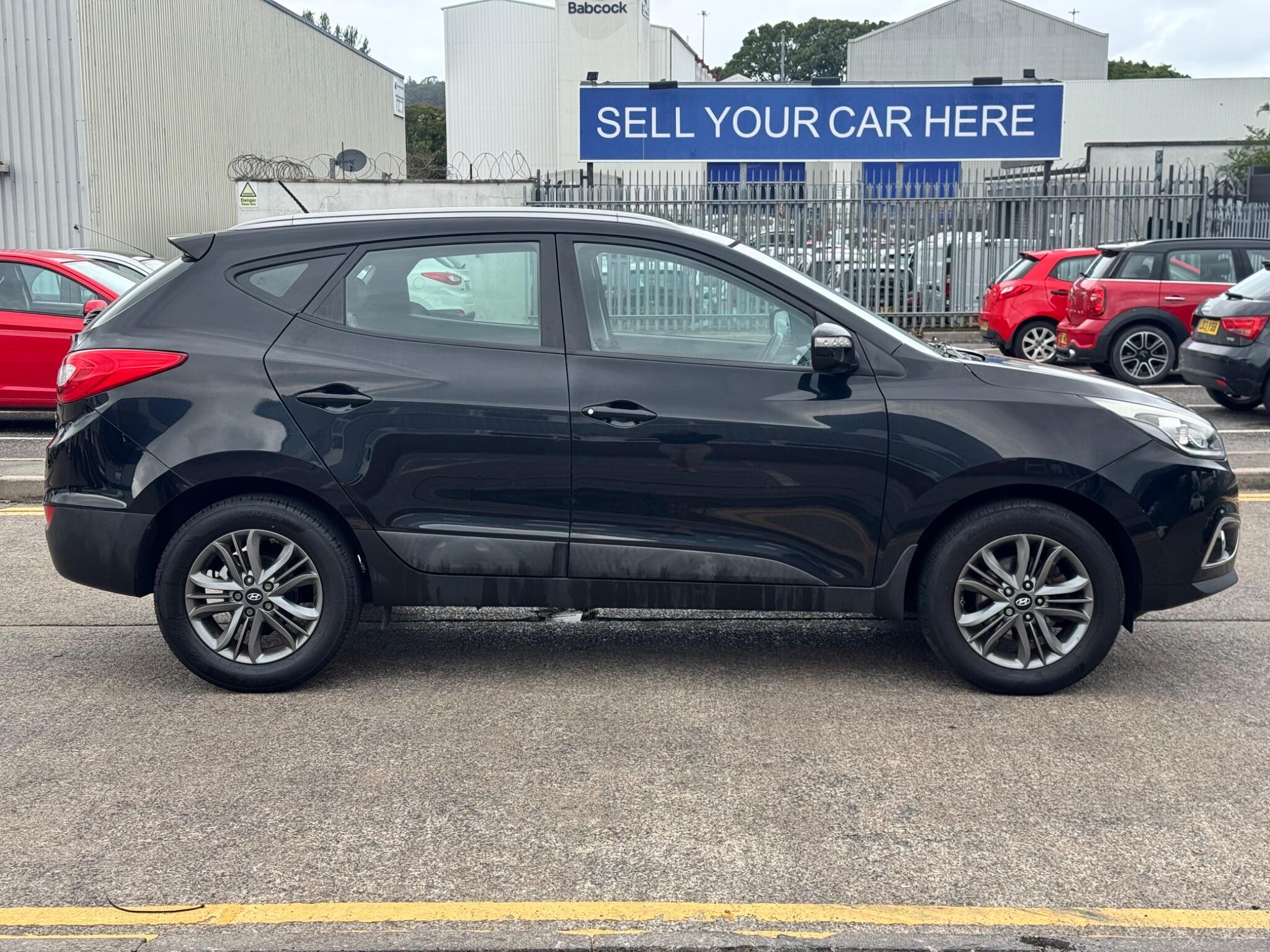 Hyundai ix35 view 21