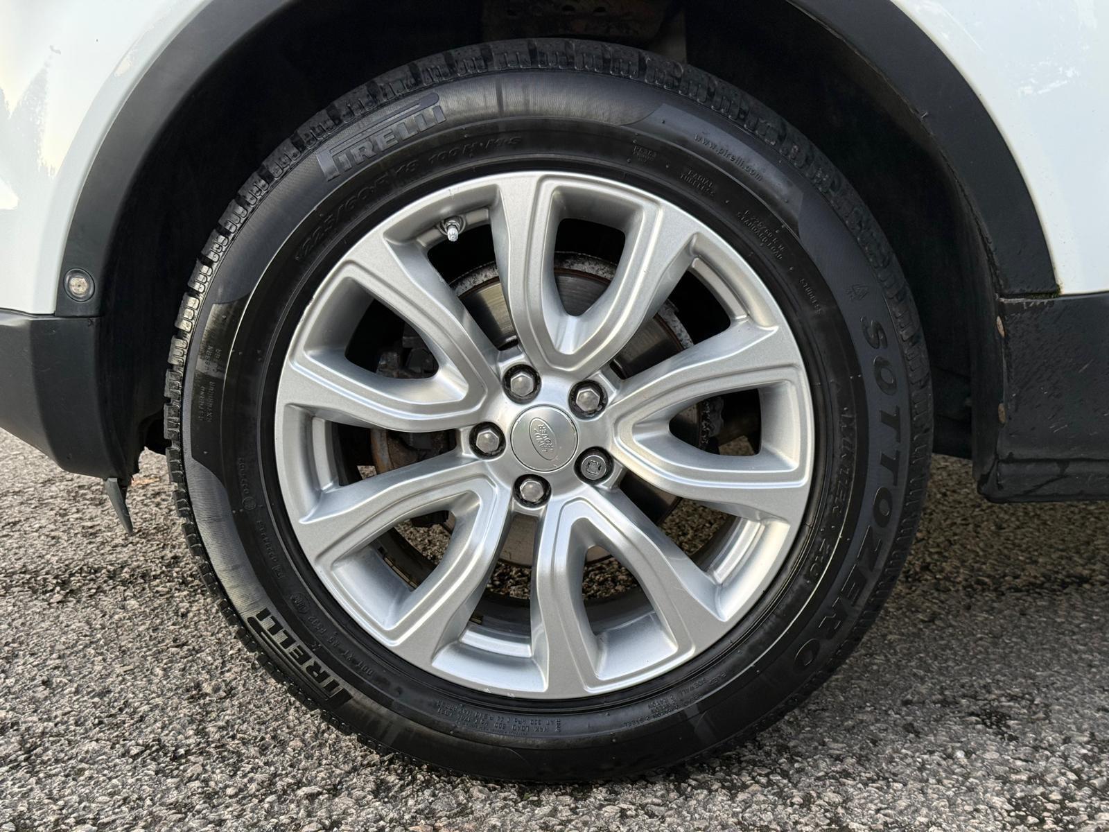 Land Rover Range Rover Evoque - Image 14
