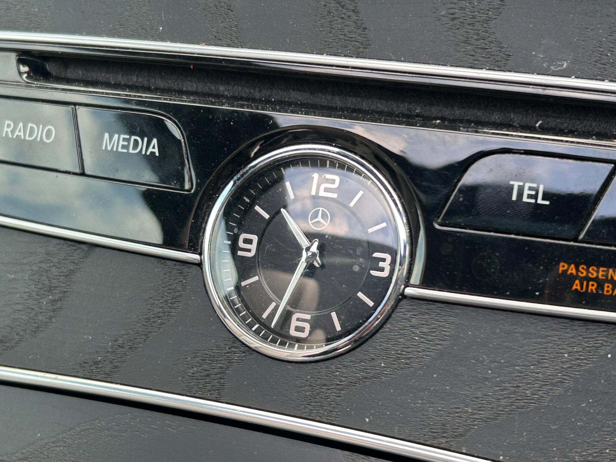 Mercedes-Benz C-Class view 30