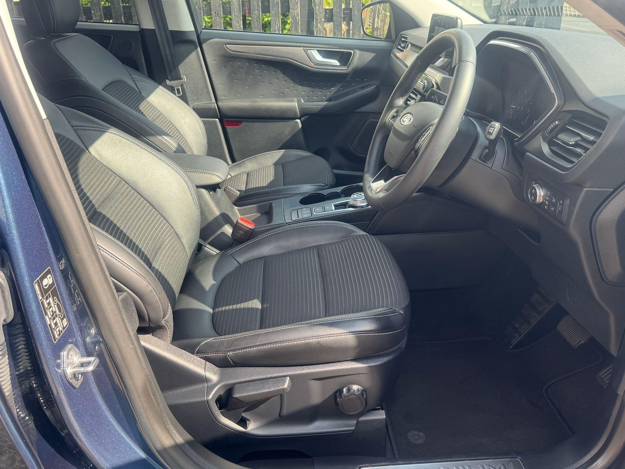 Ford Kuga view 19