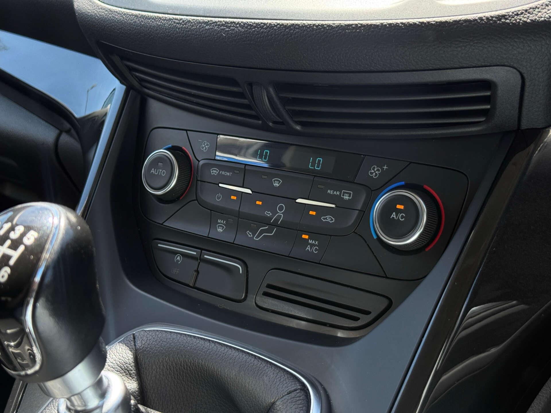Ford Kuga view 58