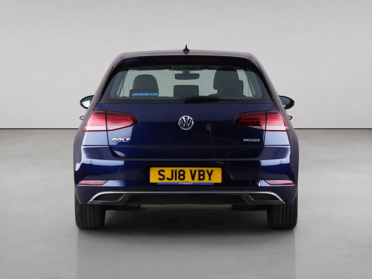 Volkswagen Golf view 7