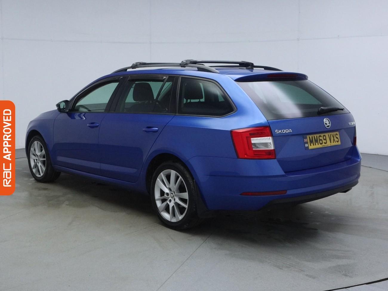 Skoda Octavia view 4