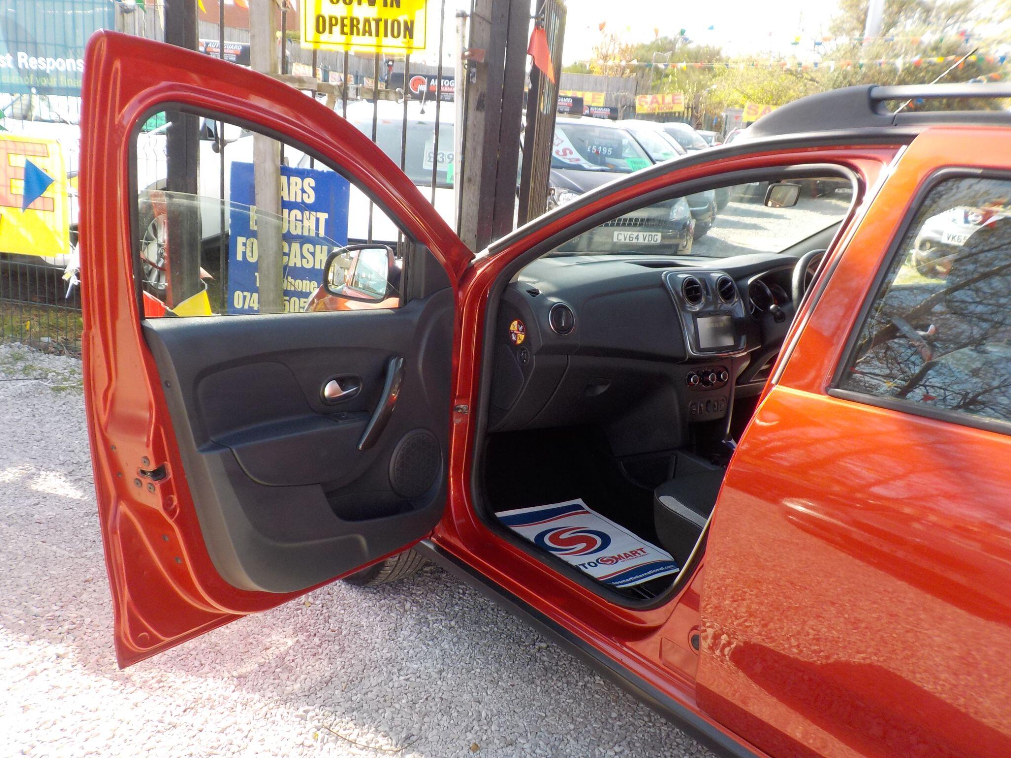 Dacia Sandero Stepway 0.9 TCe Laureate Euro 6 (s/s) 5dr