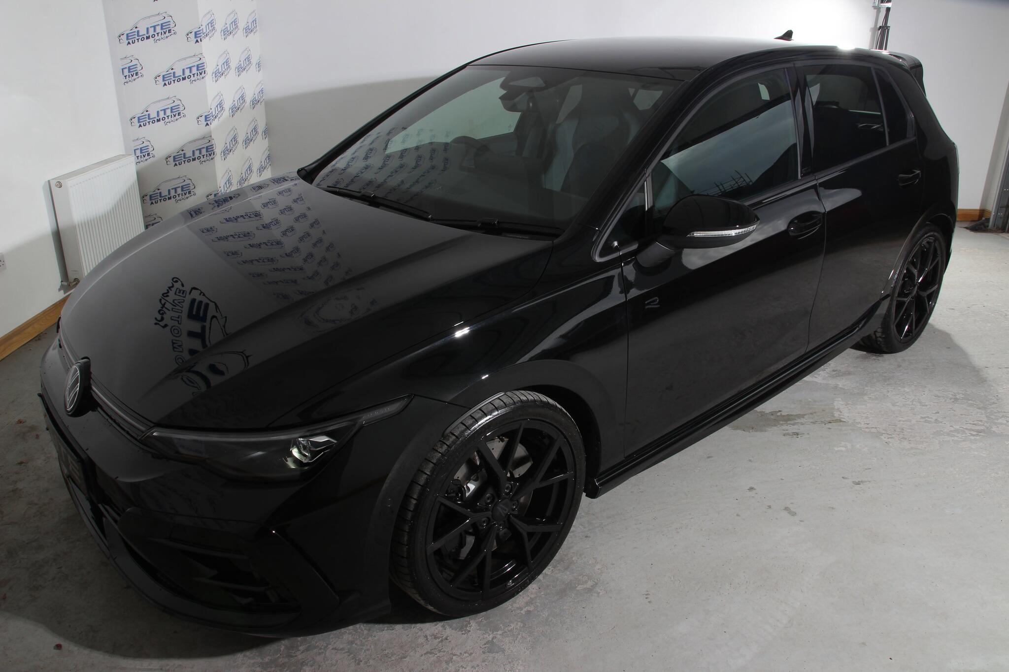 Volkswagen Golf view 19