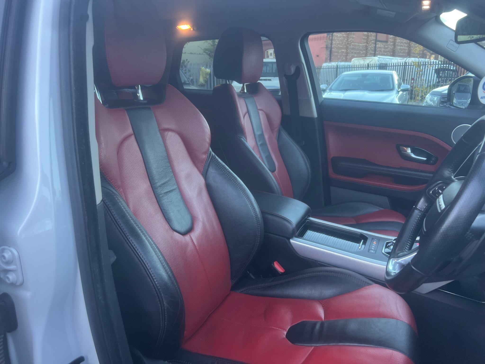 2015 Land Rover Range Rover Evoque 2.2 SD4 Dynamic Auto 4WD Euro 5 (s/s) 5dr • 75,570 miles image 13