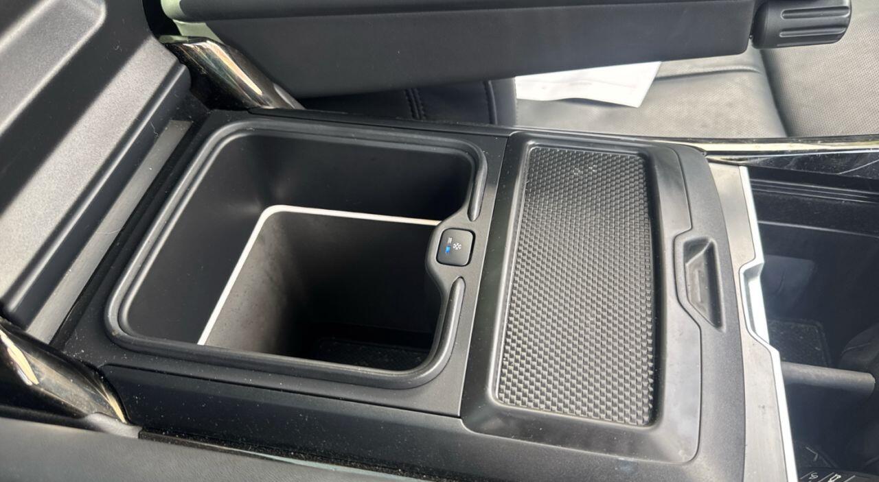 Land Rover Range Rover Sport view 6