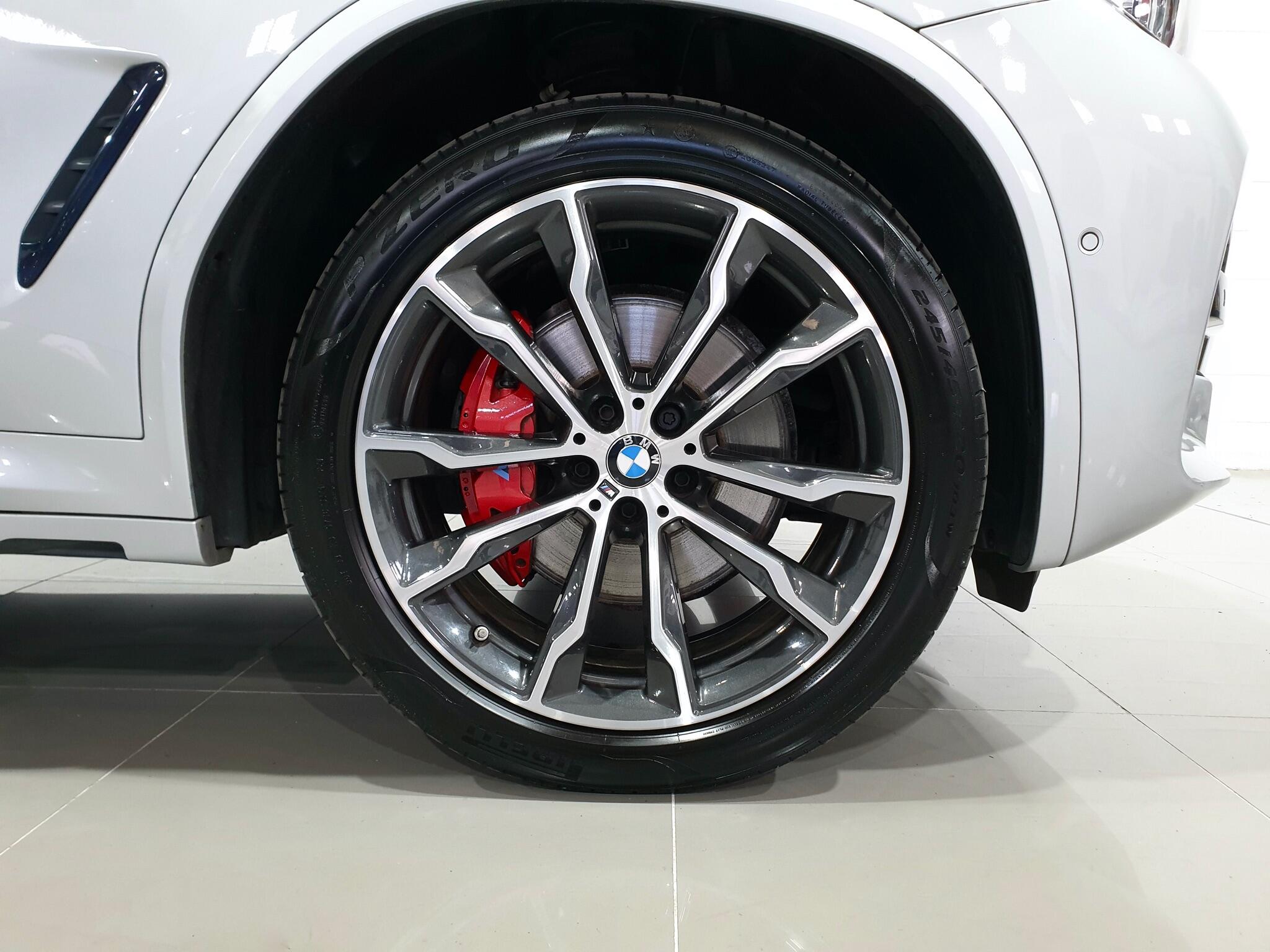 BMW X3 view 40