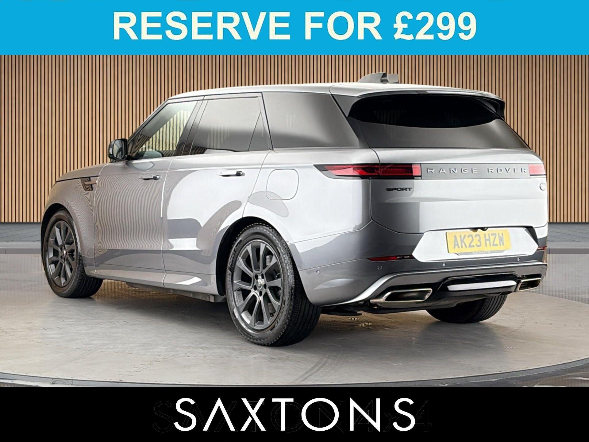 Land Rover Range Rover Sport view 2