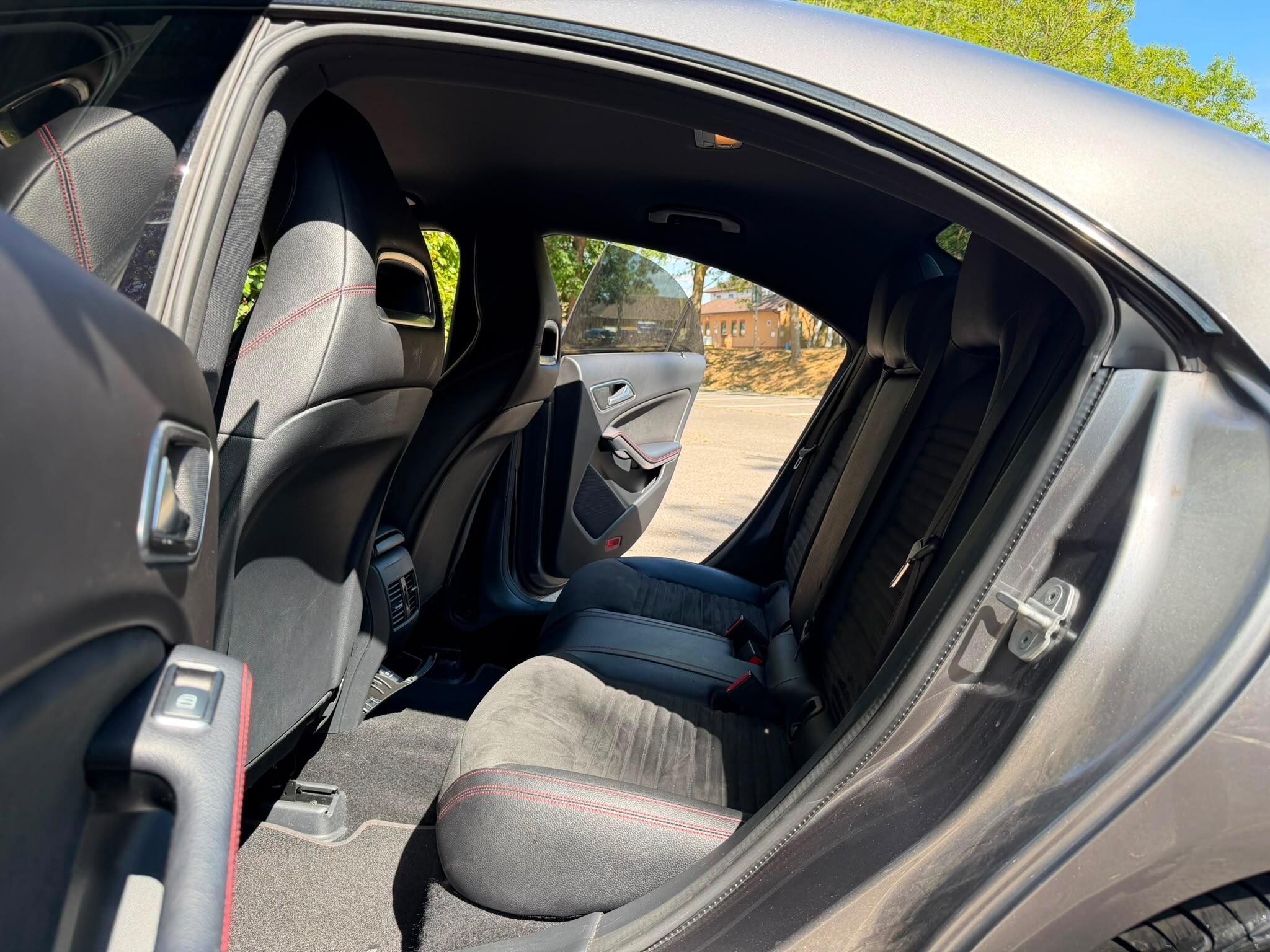 Mercedes-Benz CLA view 19
