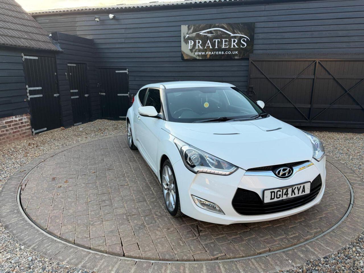 Hyundai Veloster view 22