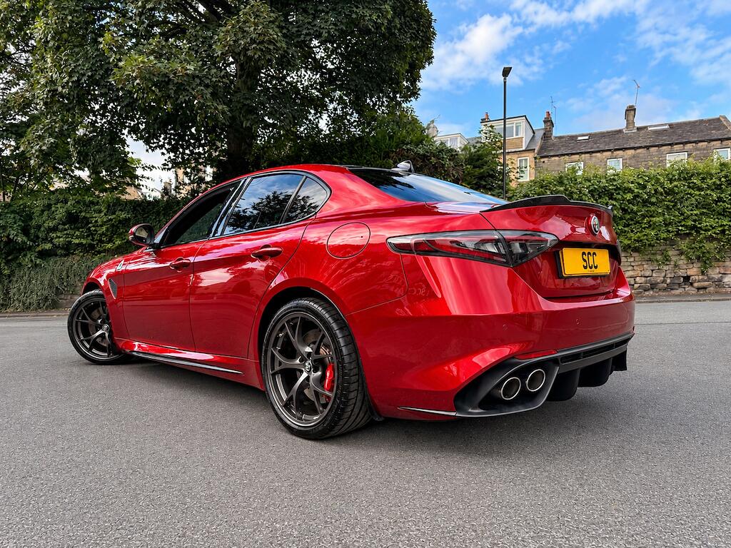 Alfa Romeo Giulia view 7