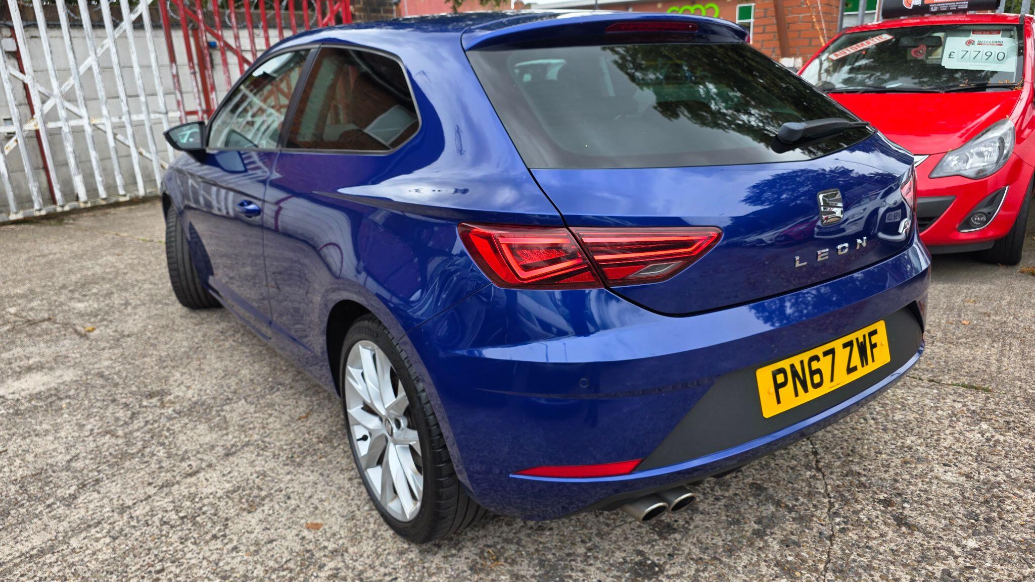 Seat Leon Leon view 6