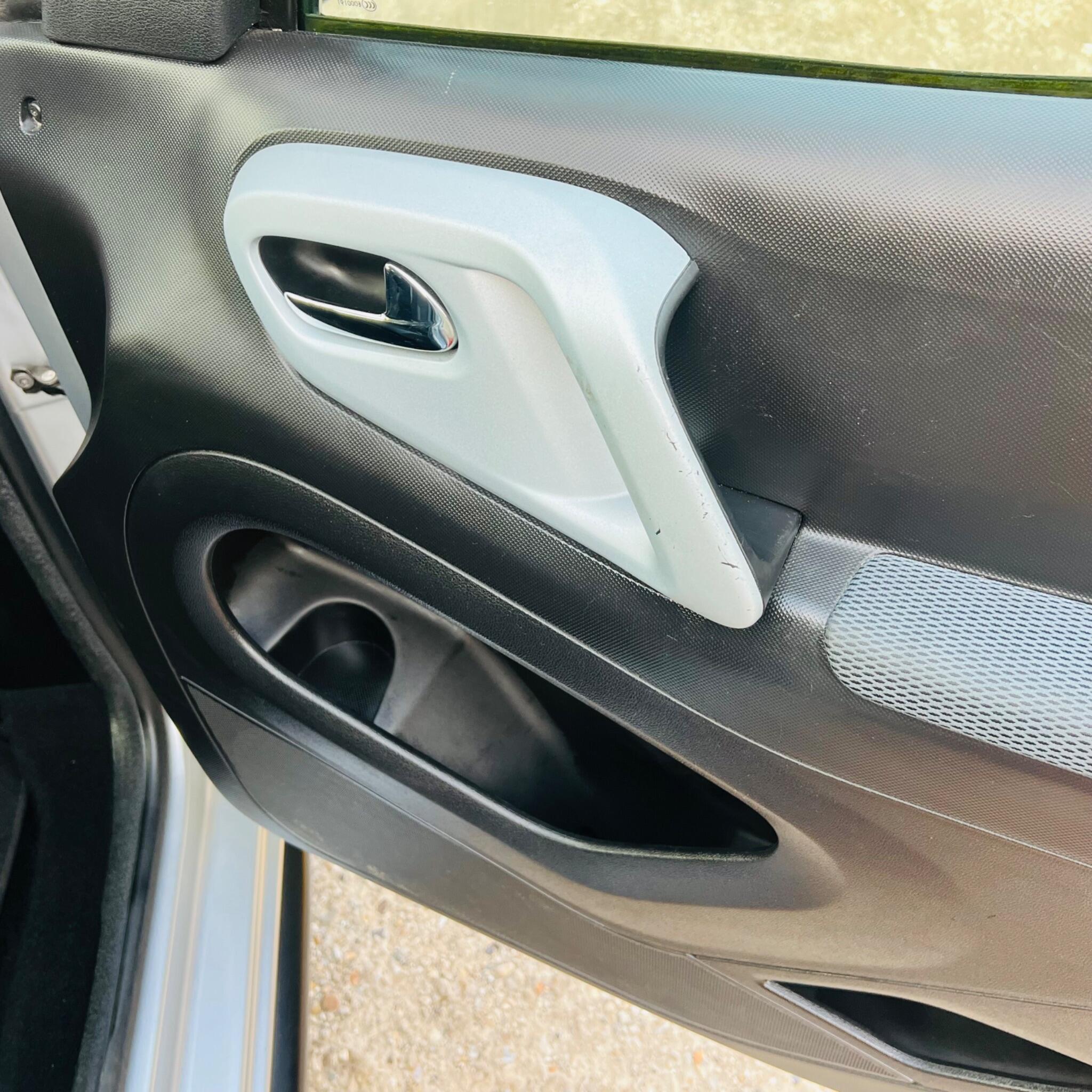 Citroen Berlingo view 14