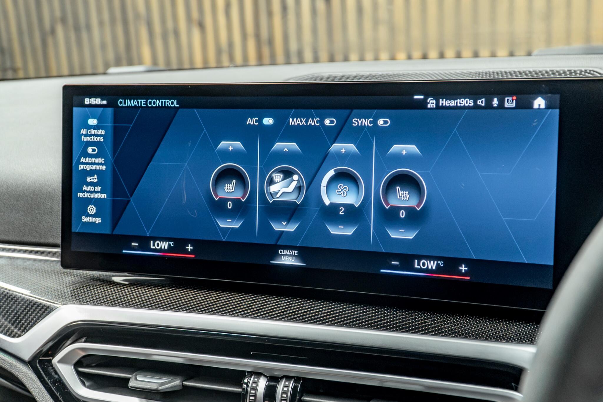 BMW M4 view 30